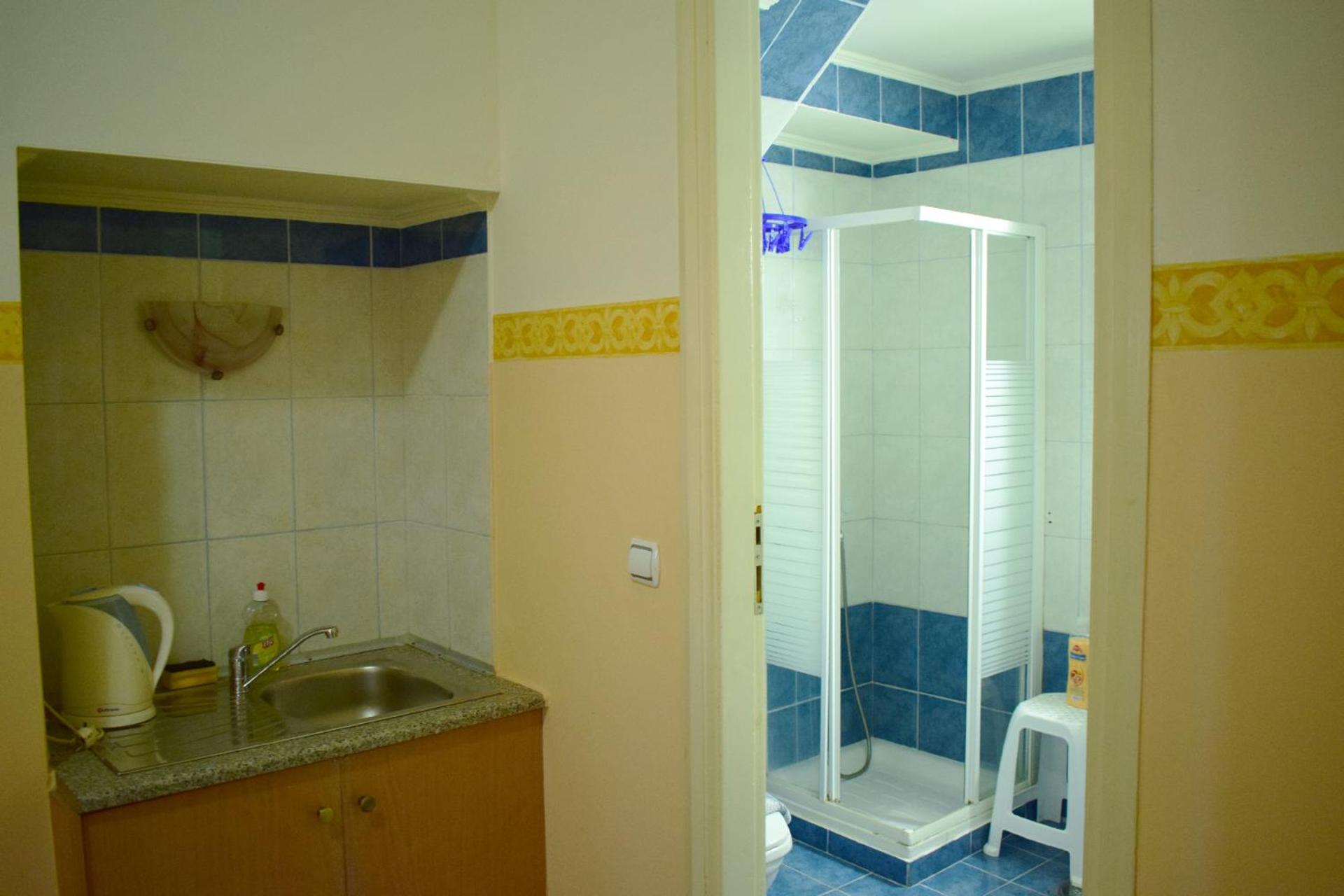 Stoa Rooms