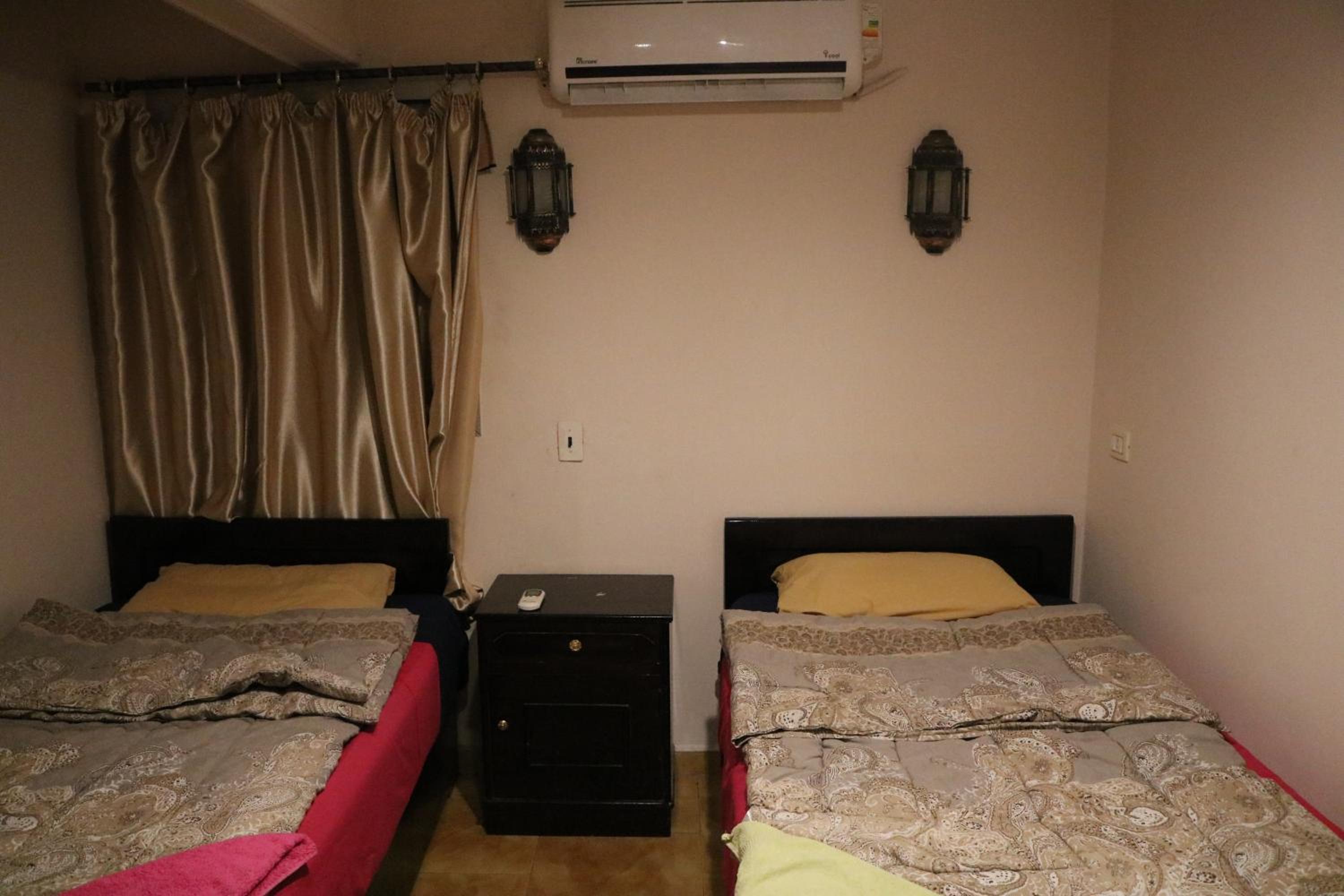 Wake Up! Cairo Hostel