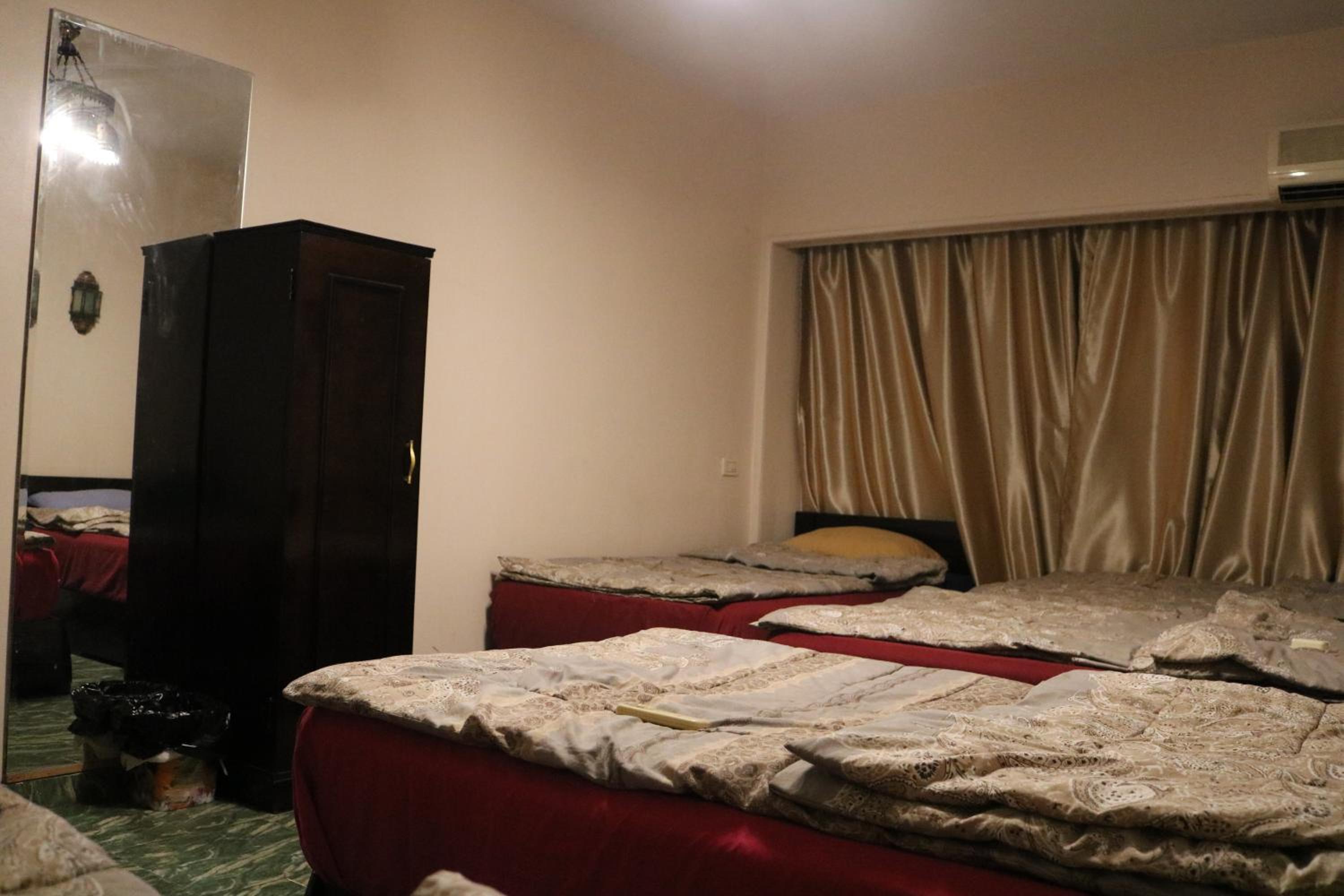 Wake Up! Cairo Hostel
