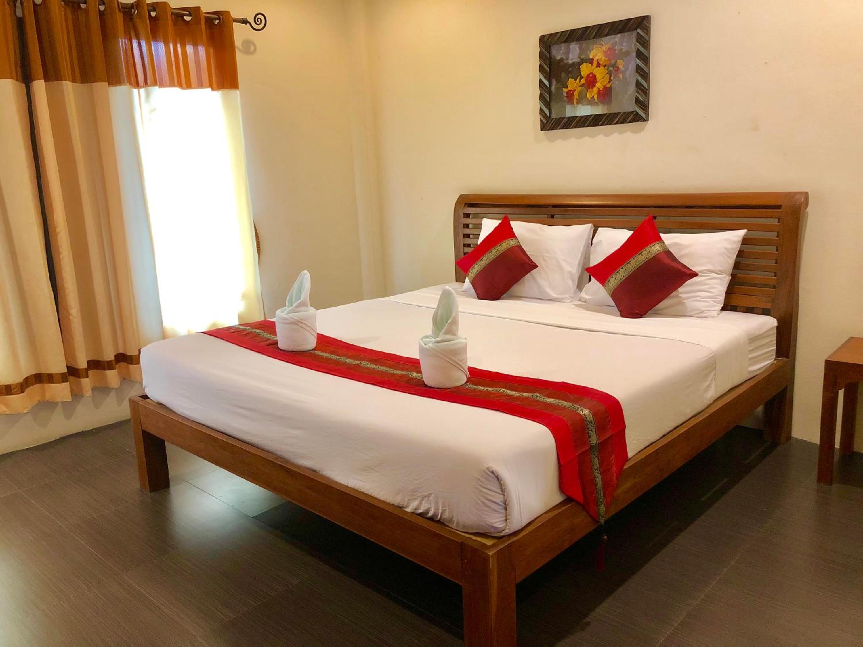 Home Inn Pai Garden
