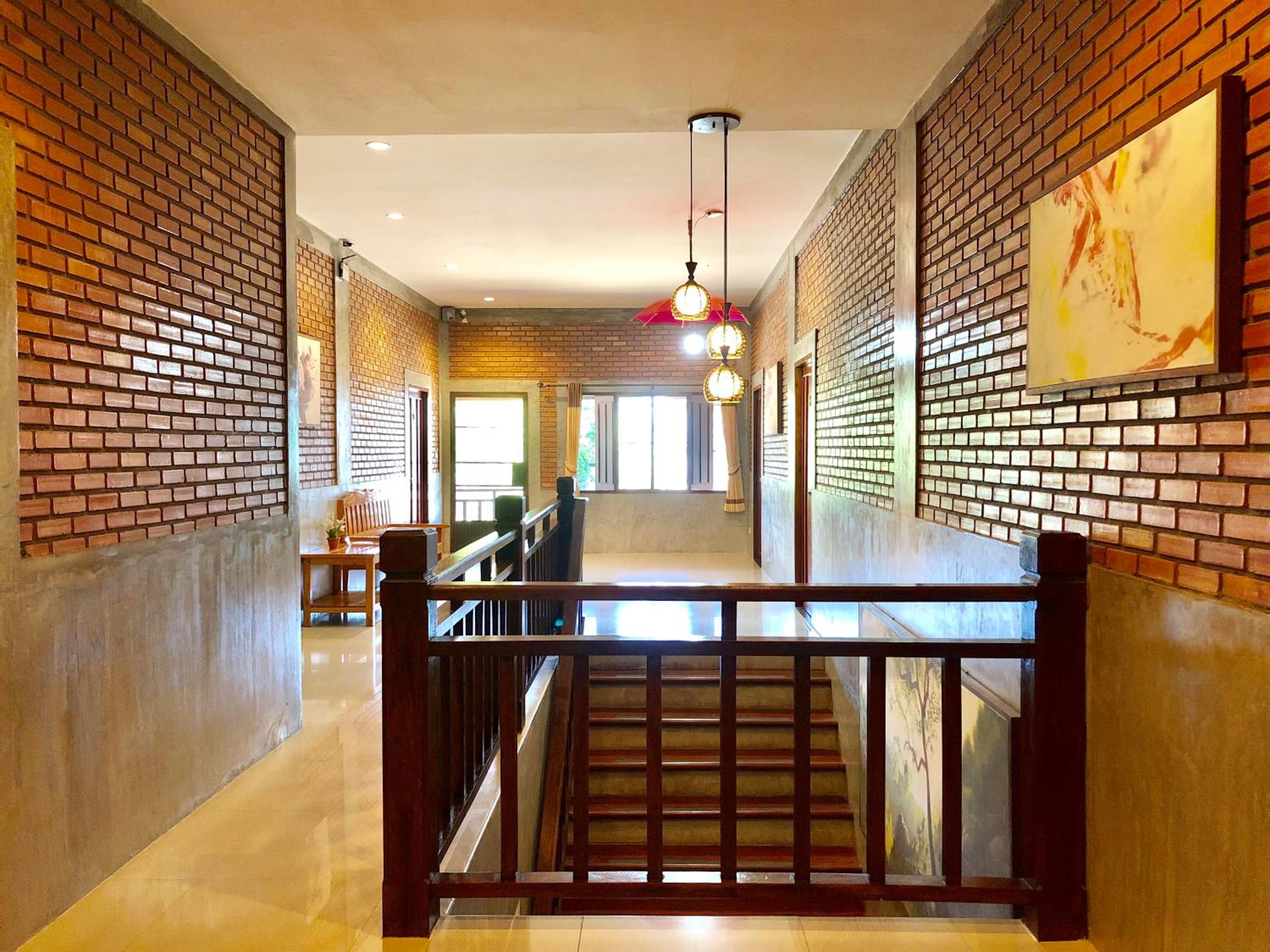 Home Inn Pai Garden