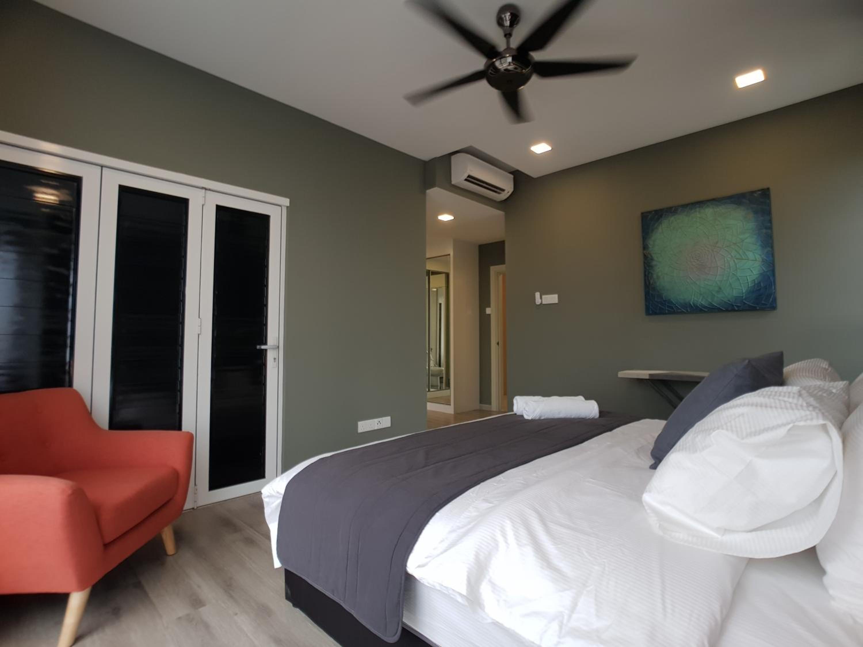 Southkey Mosaic by CozyStay