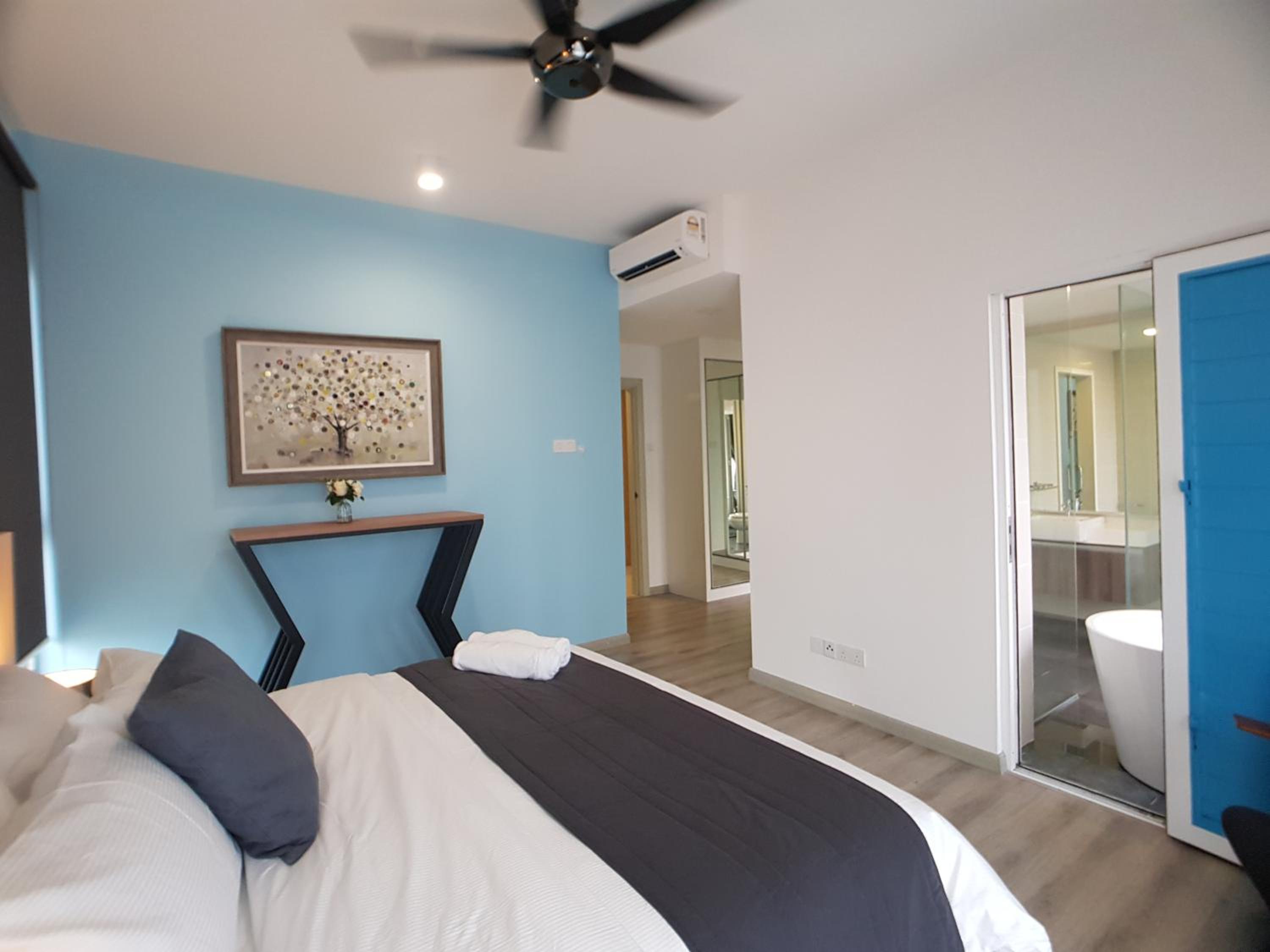 Southkey Mosaic by CozyStay