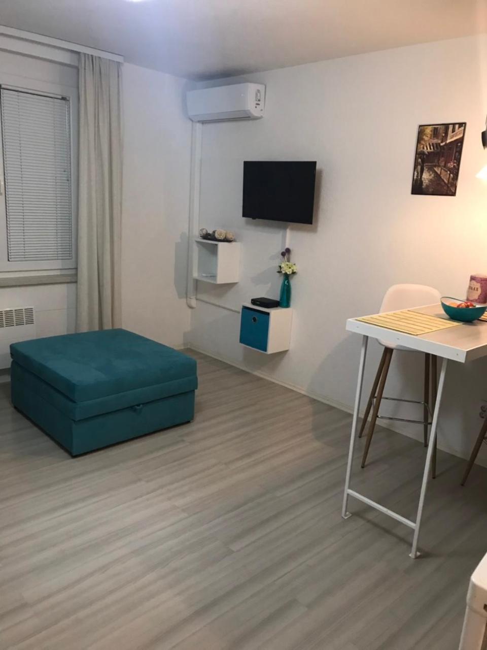 Studio Ella