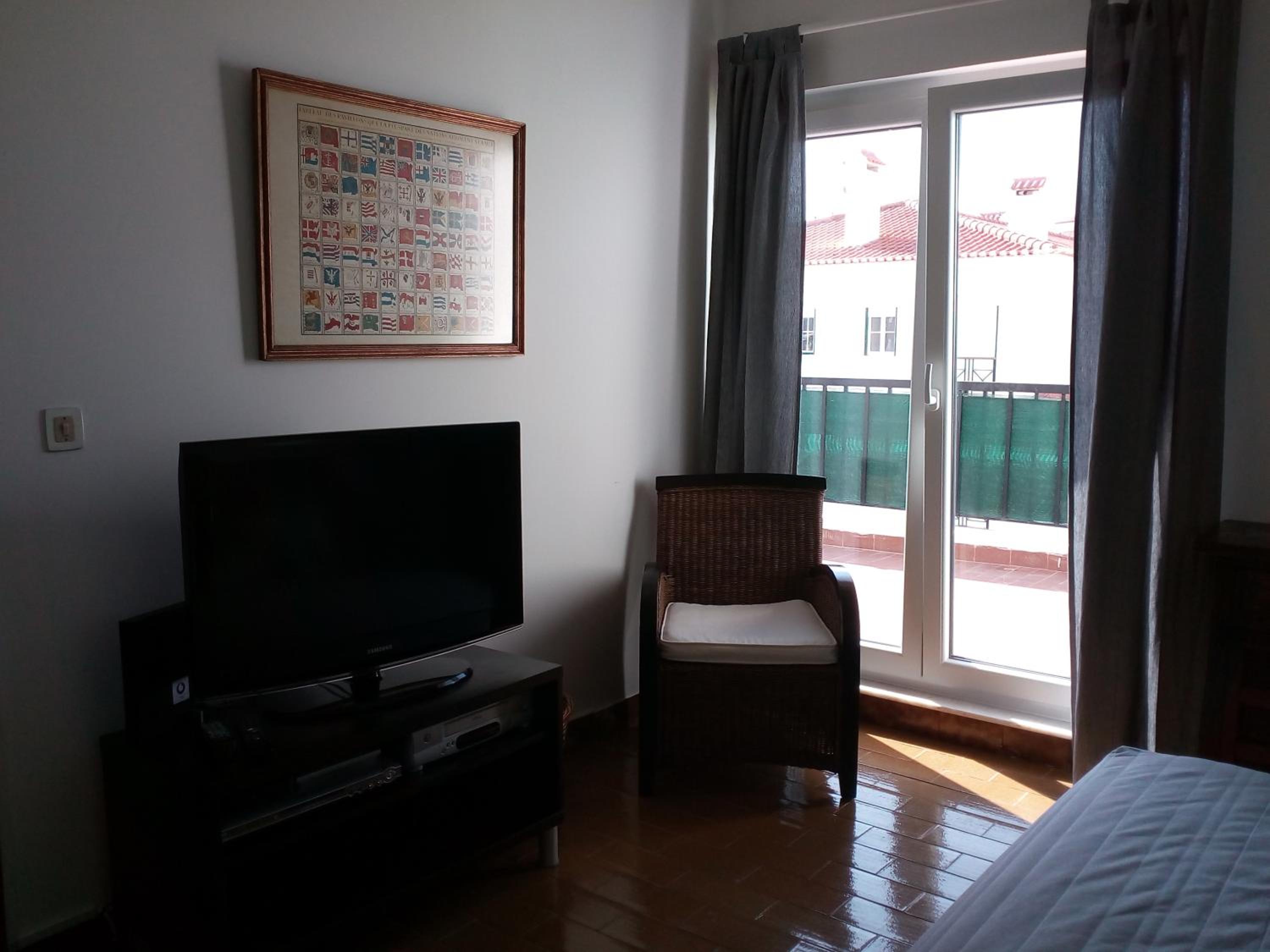 Casa da Baleia Ericeira view 4