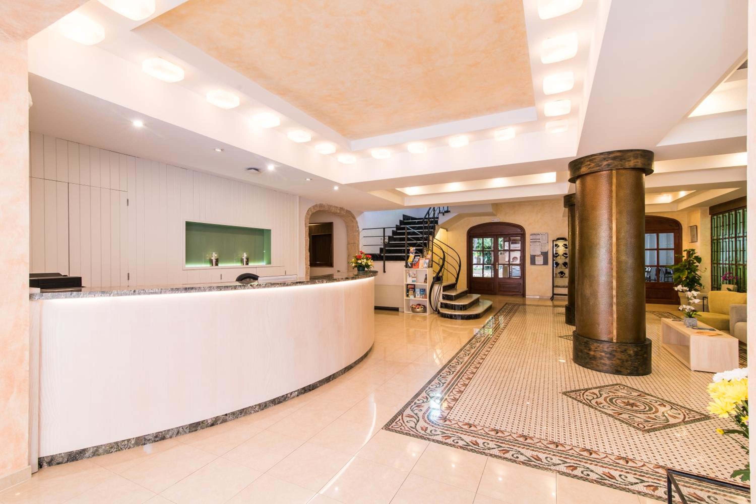 hotel reception