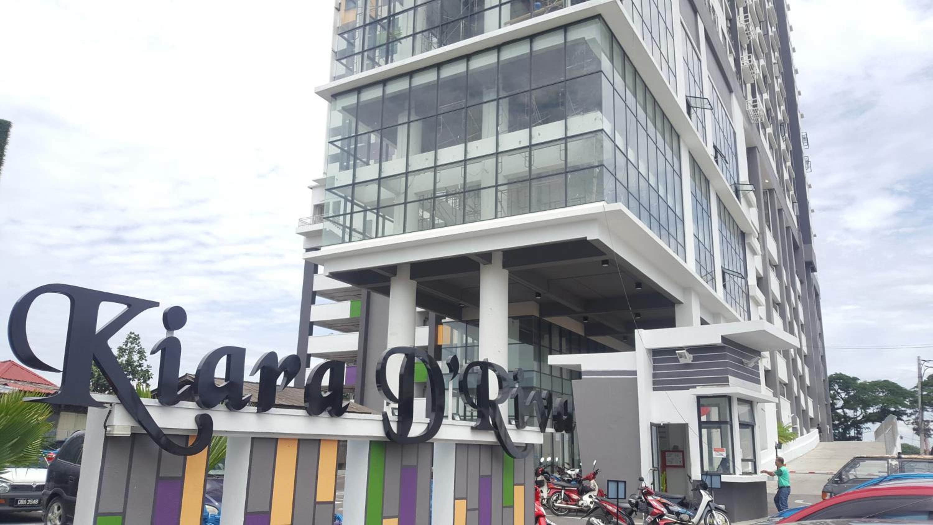 Prestige Sky Riverfront photo 1
