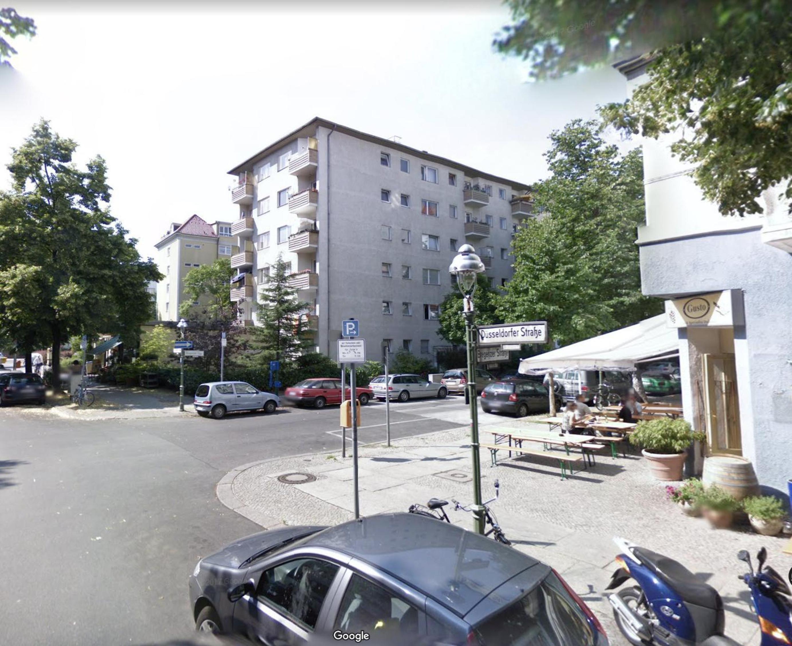 The Düsseldorfer, 1 BR, 1 living room, group & family friendly, ideal for 2 - 4 Guests