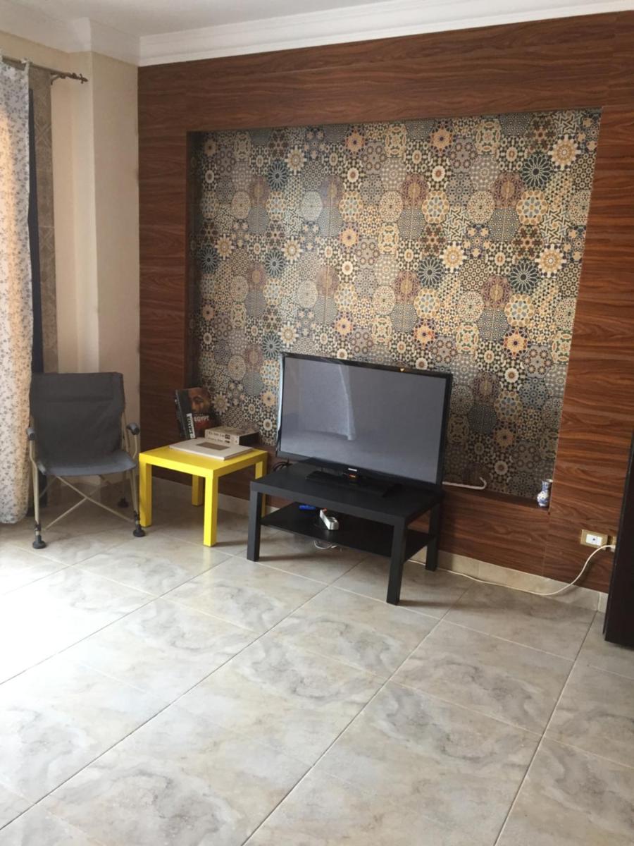 112 AUC Residence