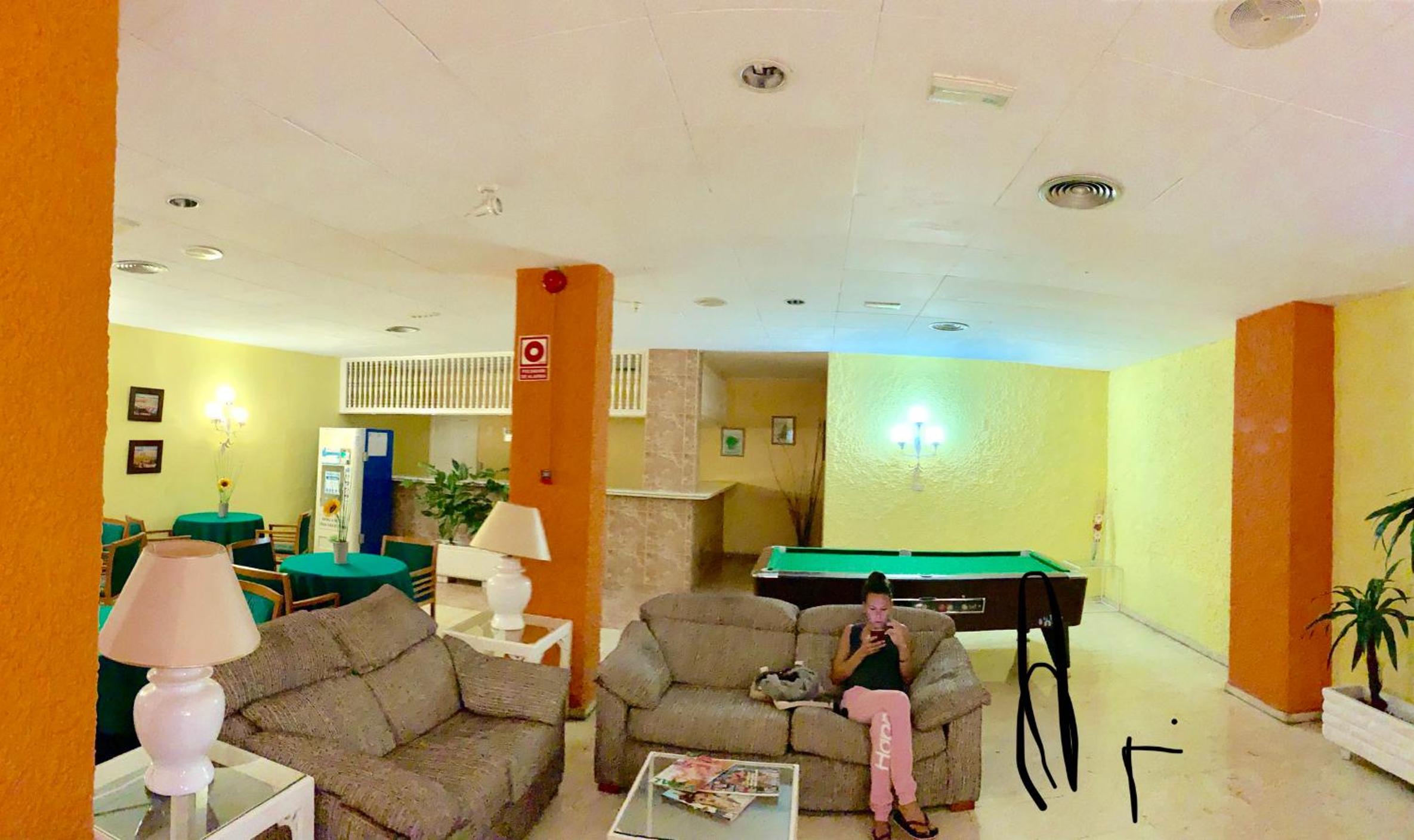 Estudio Ático Sol y Playa piscina