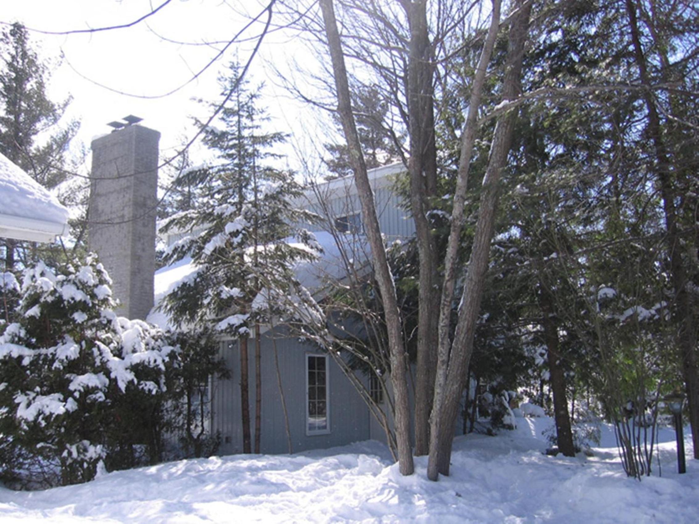 Chalet au bord de l'eau Le Nymphéa