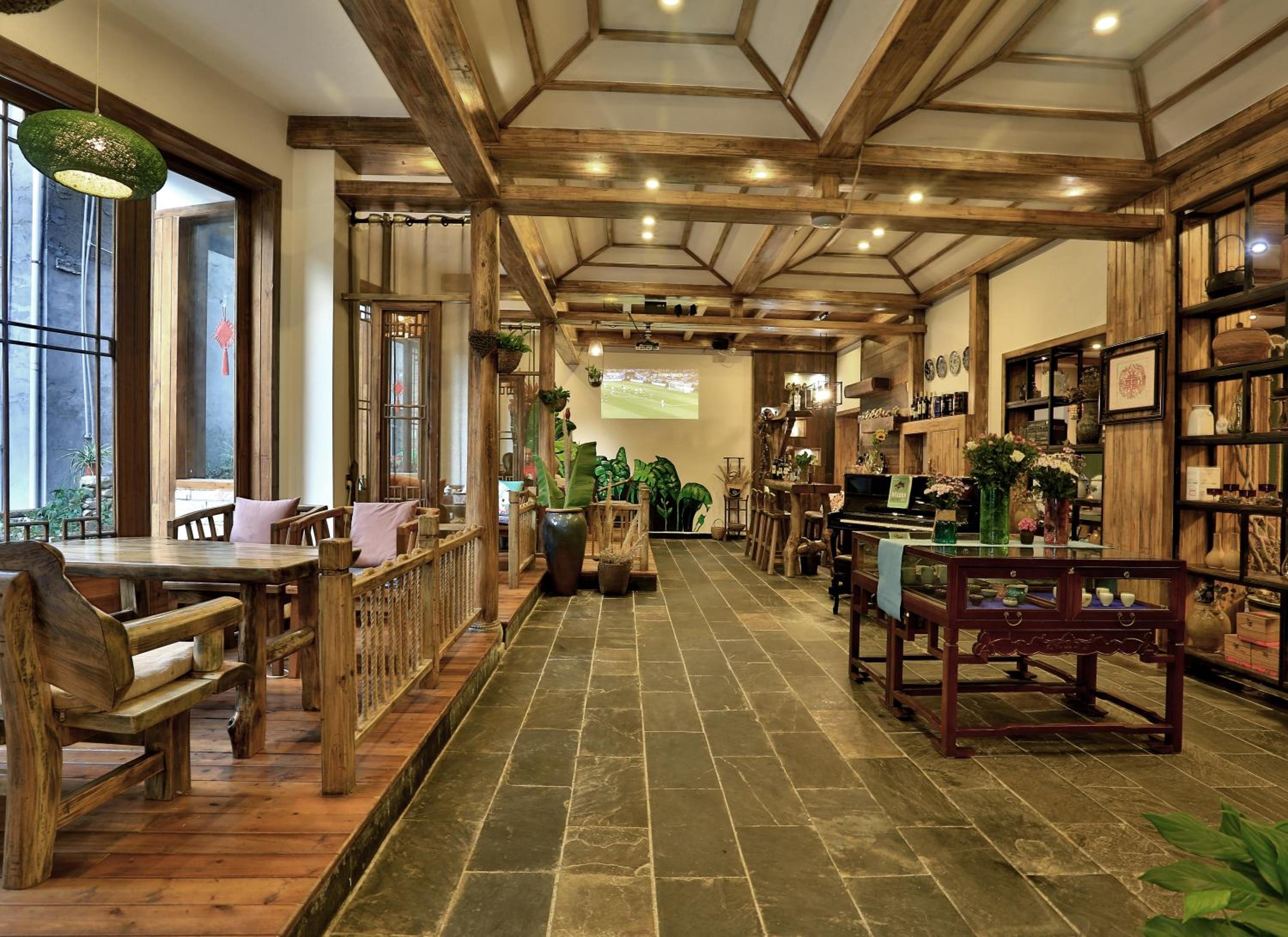 Zhangjiajie One city one inn