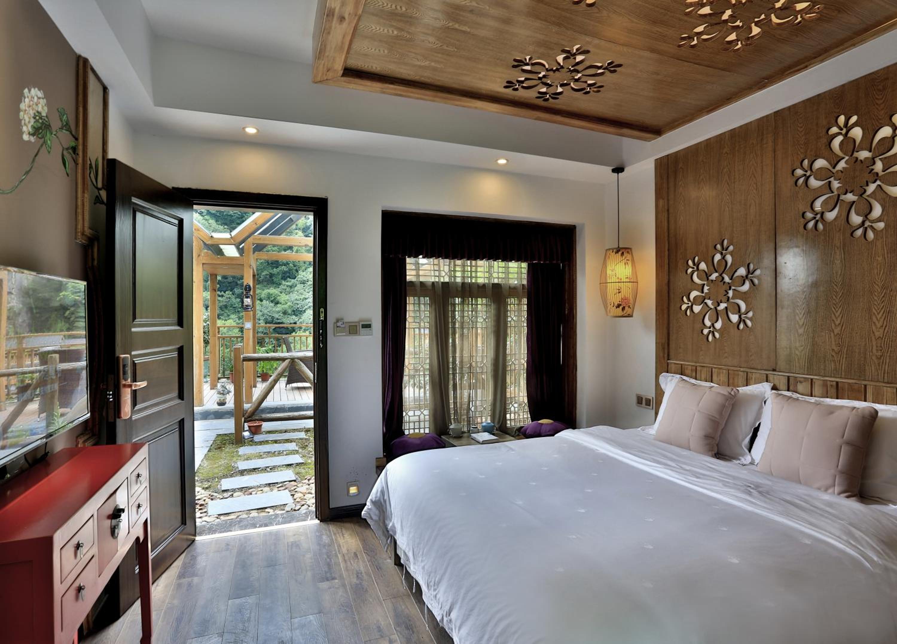 Zhangjiajie One city one inn