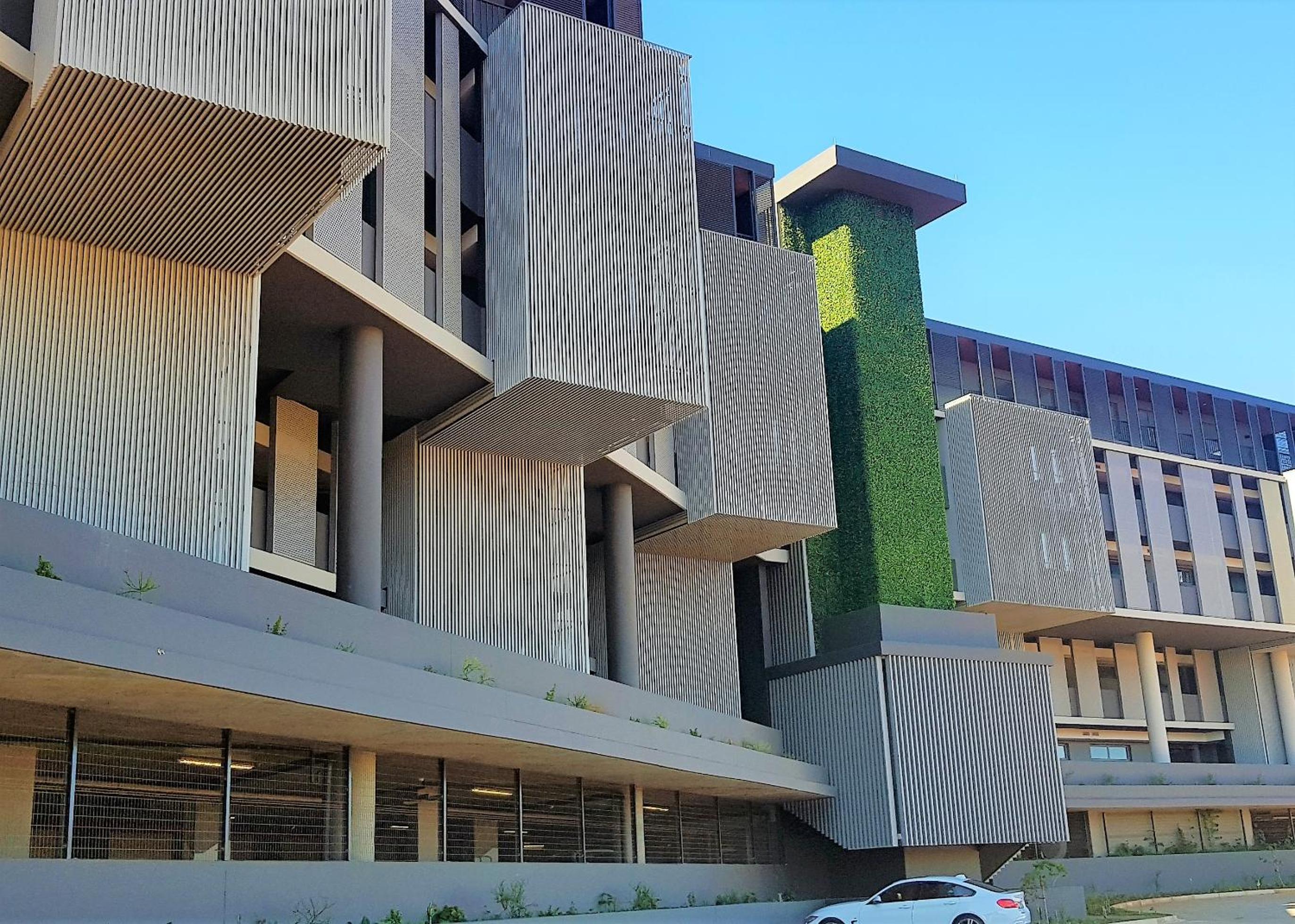 Hotel No 2 Heleza Blvd Sibaya, Ocean Deuns, Umhlanga Durban - Image 1