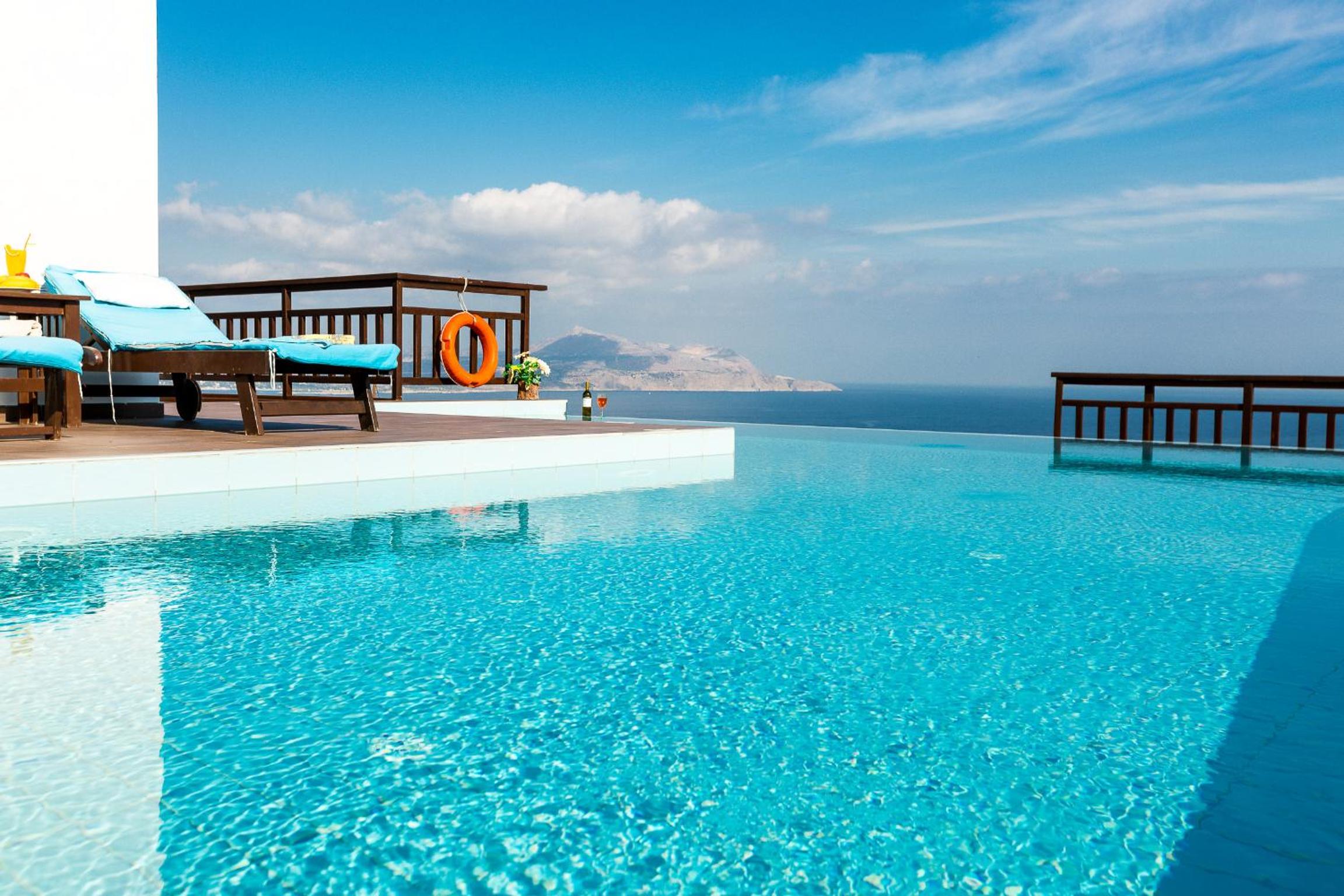 Ekaterini Vip Villa photo 4