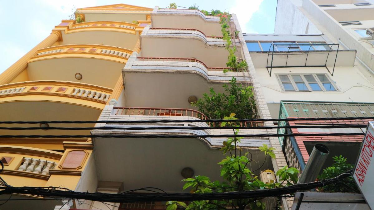 hotel building