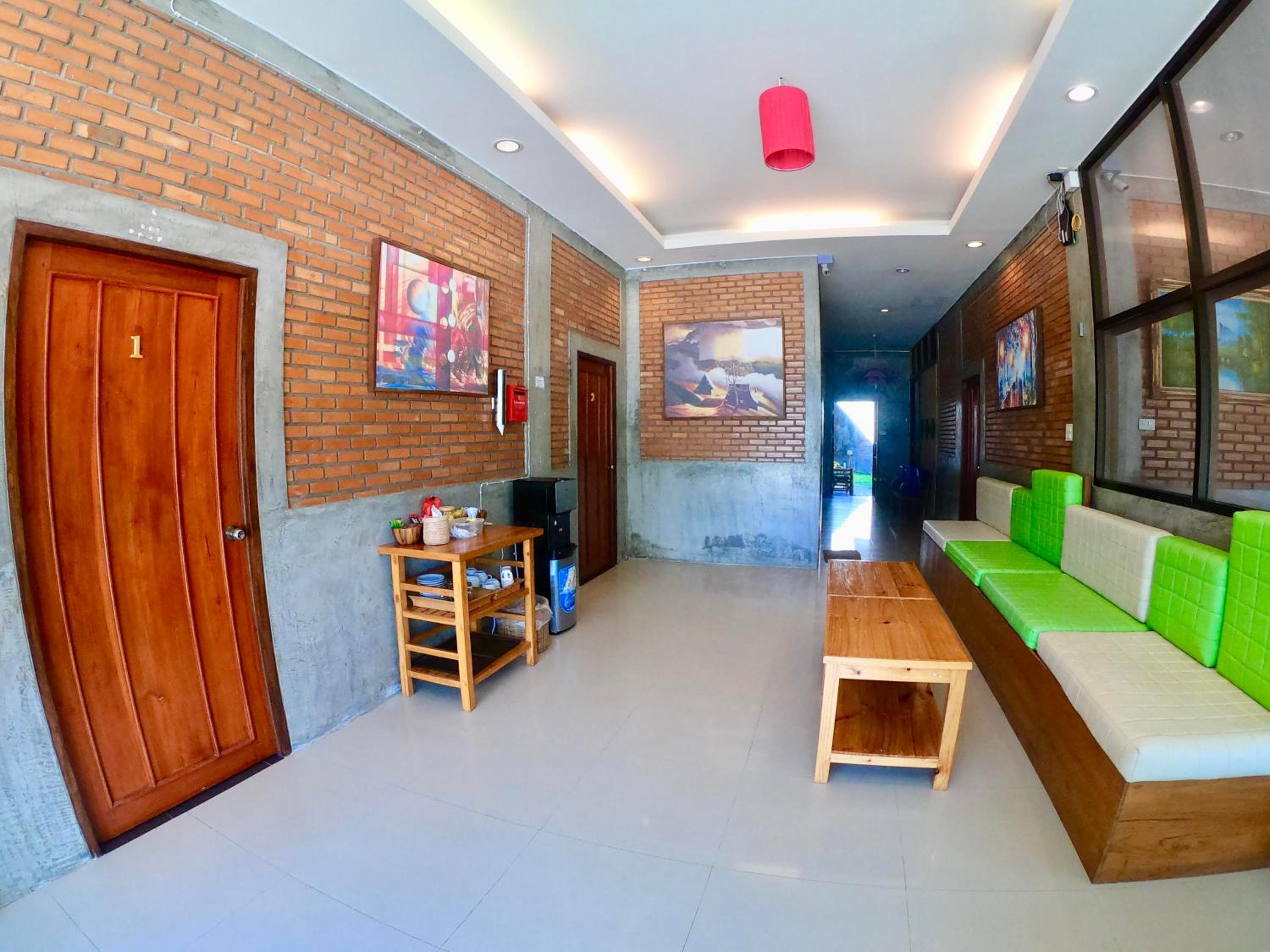 Home Inn Pai Garden