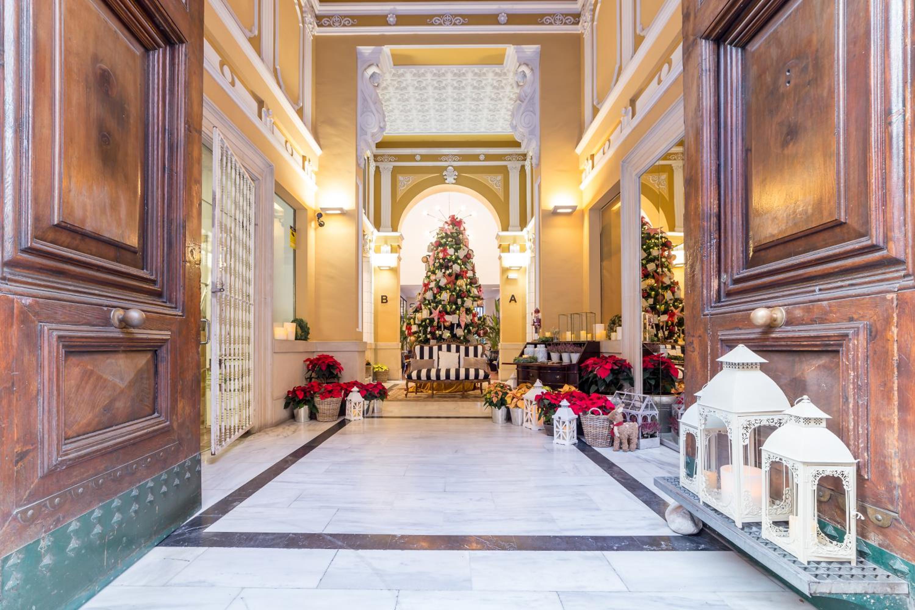 Palacio de Rojas by Moontels