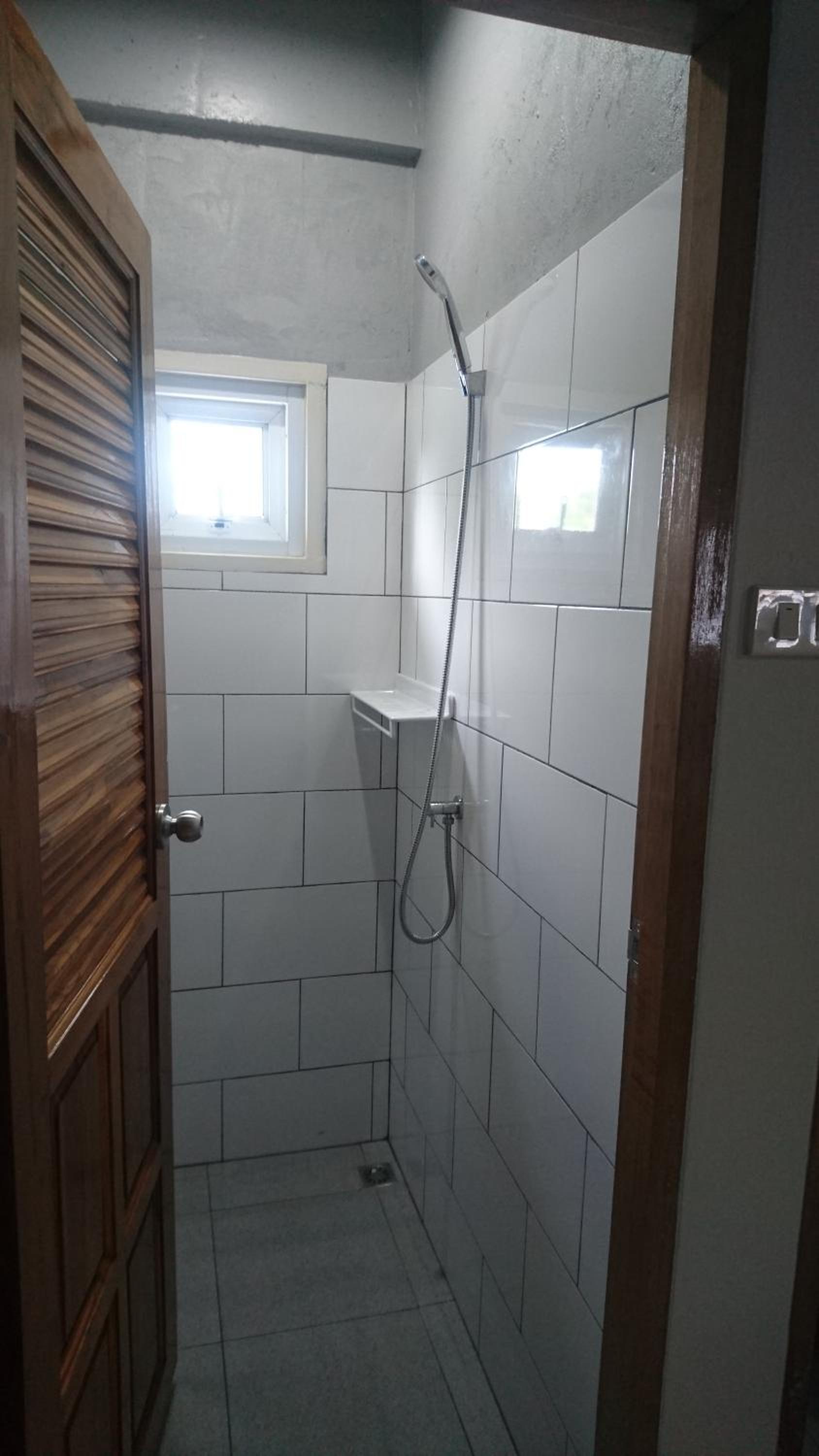 Easy Rooms and Minimart