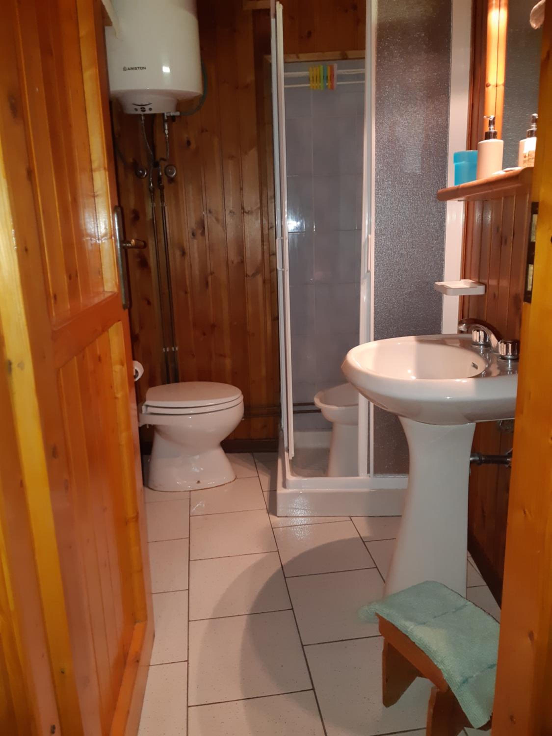 Photo 12