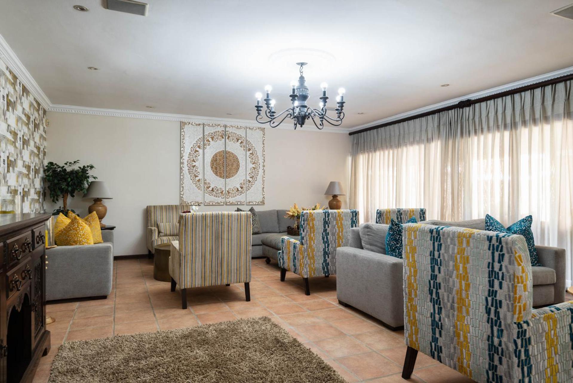 Valley Villa