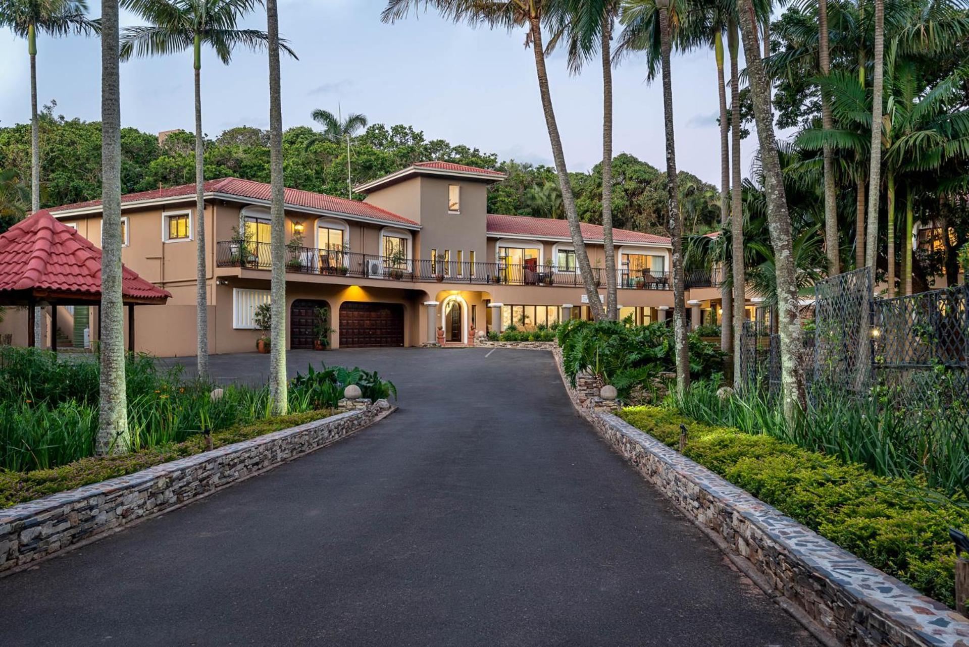 Hotel Valley Villa - Image 1