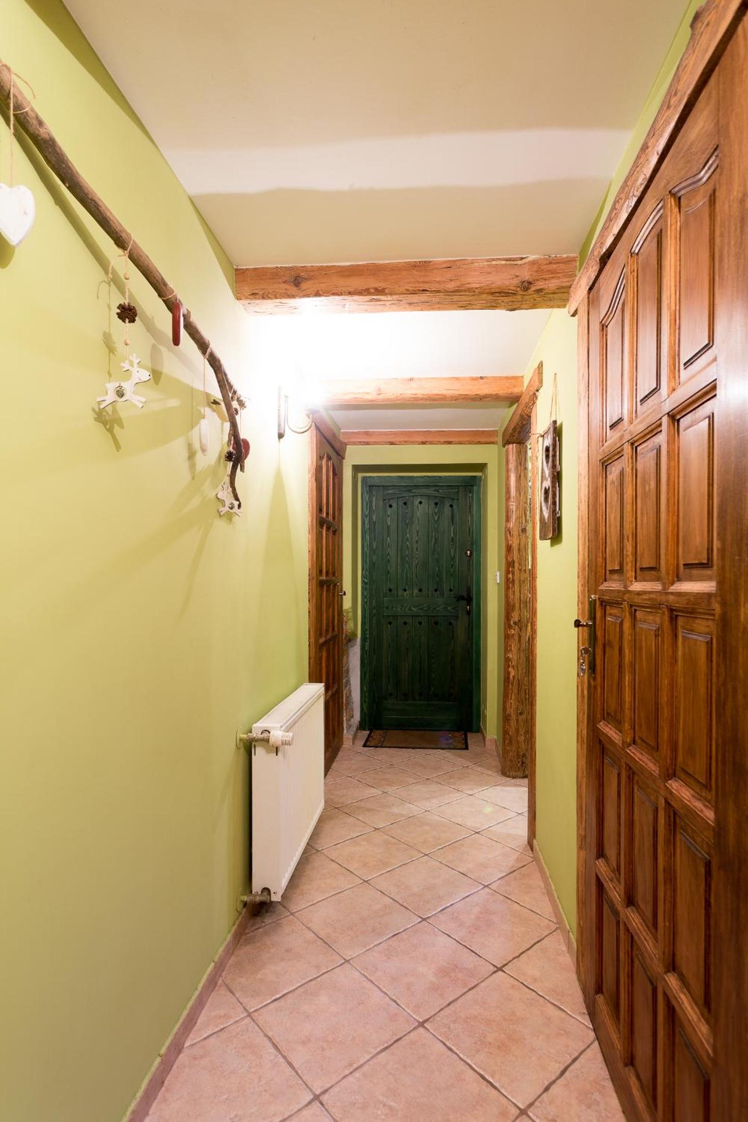 Photo 27
