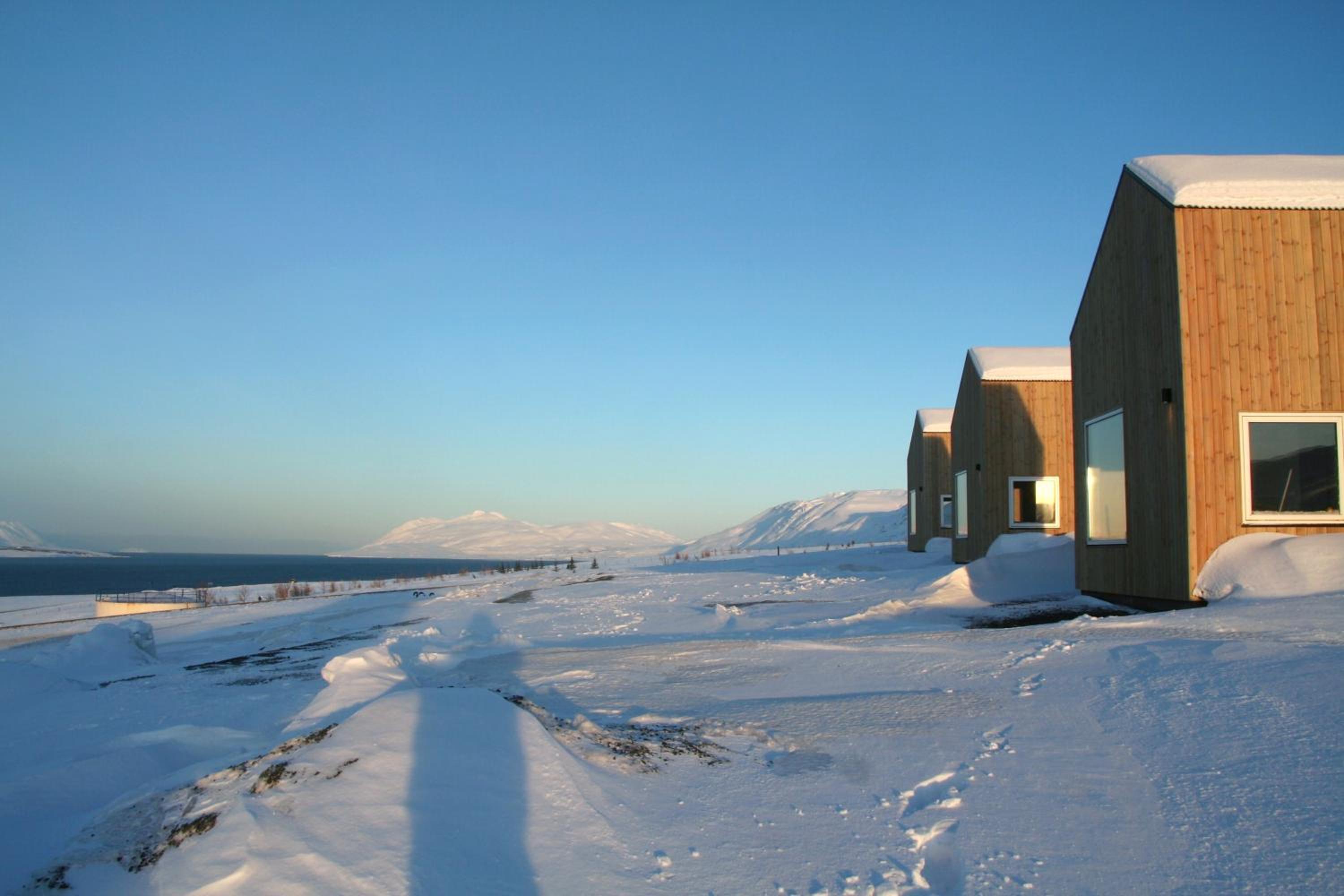 Sunnuhlid houses