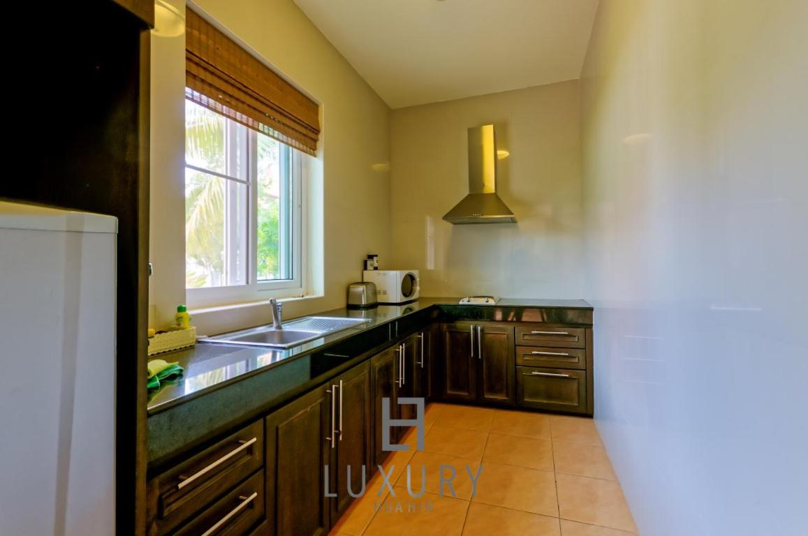 Bali Style 2 Bedroom Villa with Pool - B99 view 3