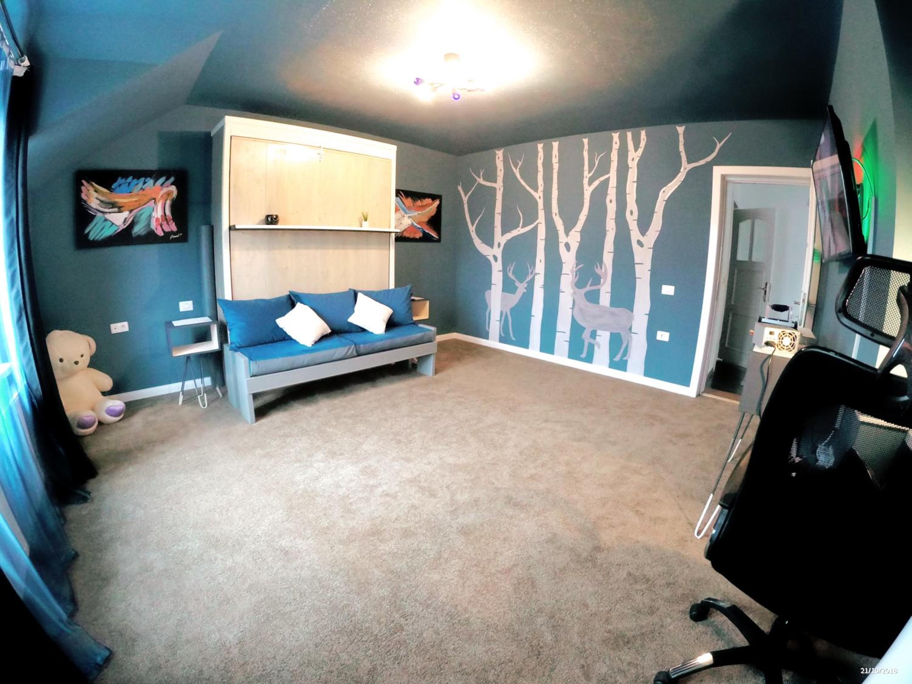 Photo 10