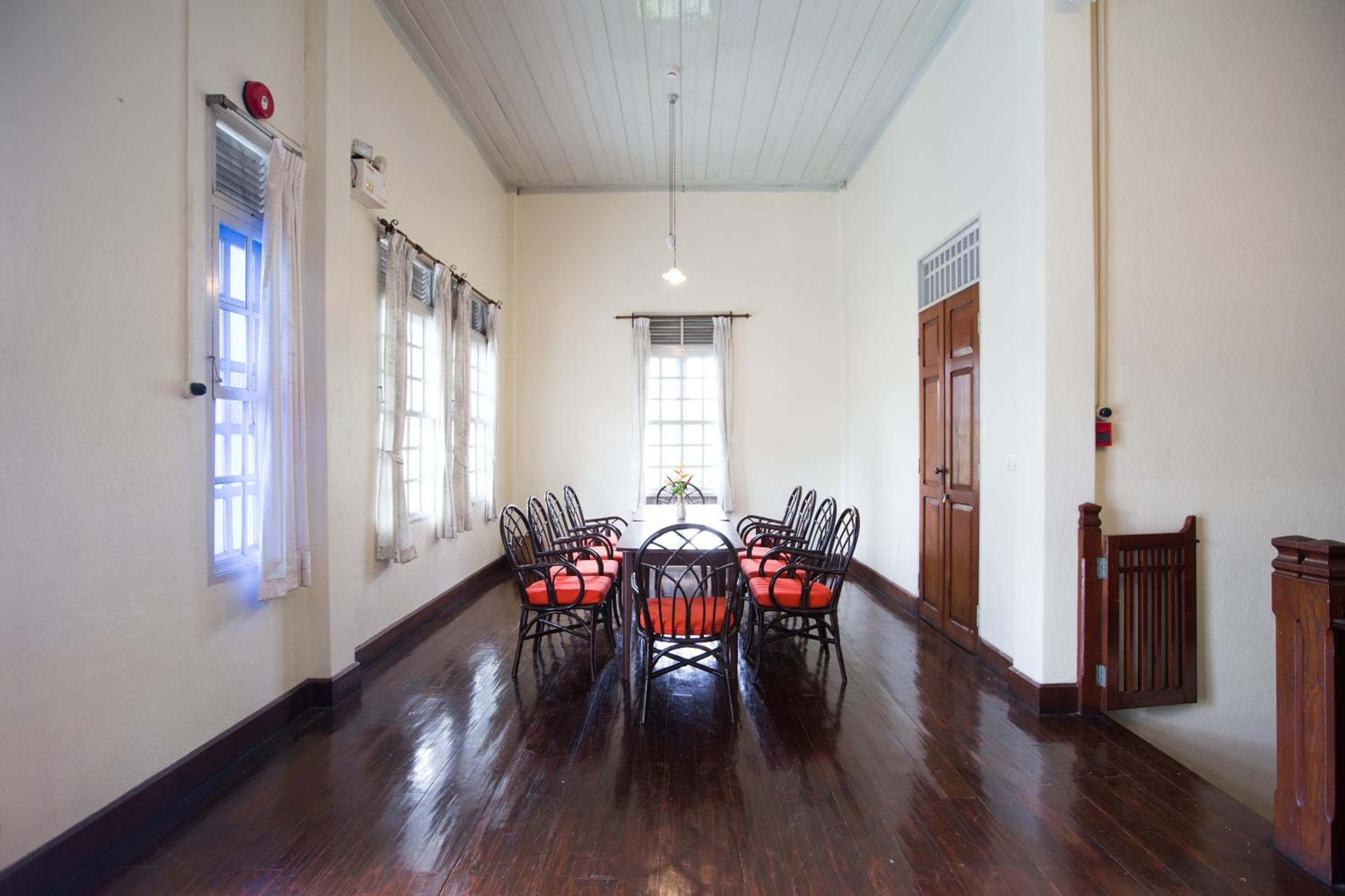 meeting & event spaces