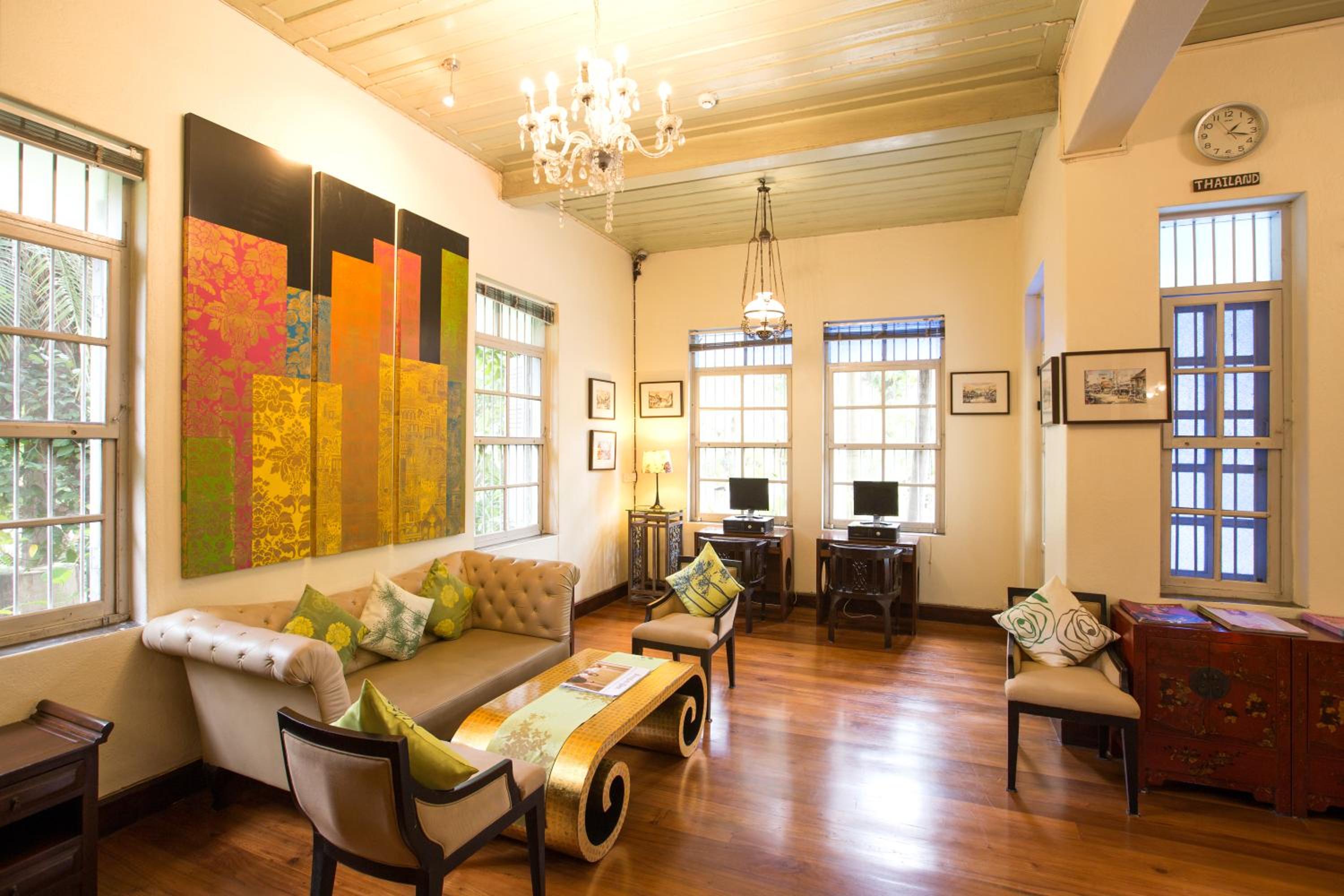 lounge