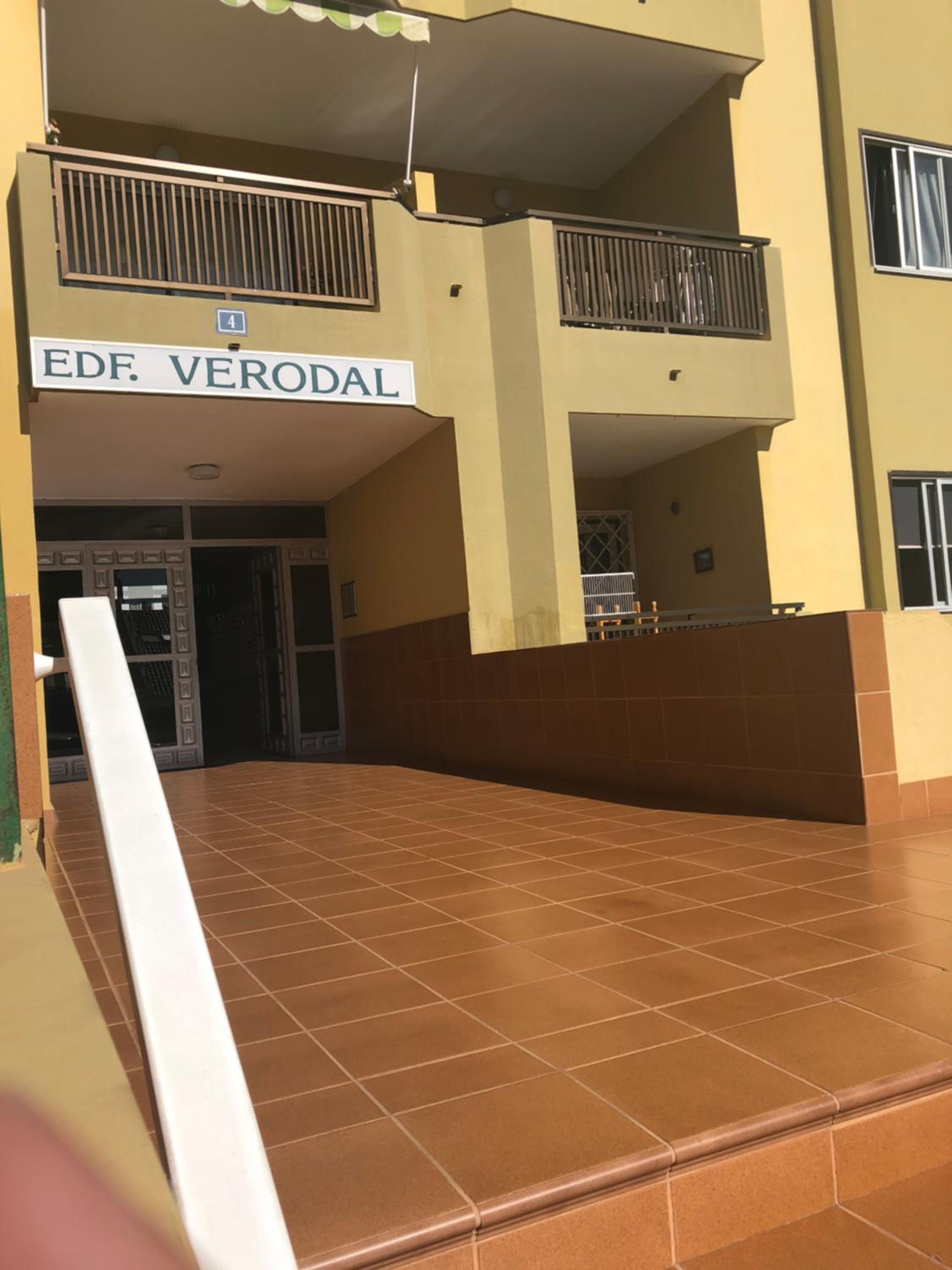 Almar Apartamento con AC, Los Cristianos photo 2