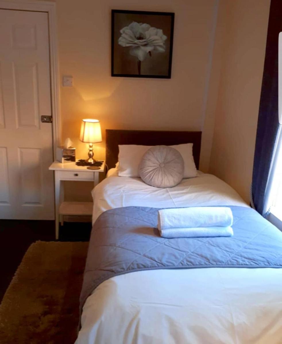 South Shields Vacations - Elmswood Guest House - Property Image 24
