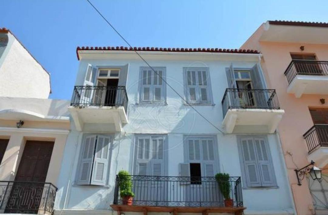 Hotel Archontiko Kolokotroni - Image 1