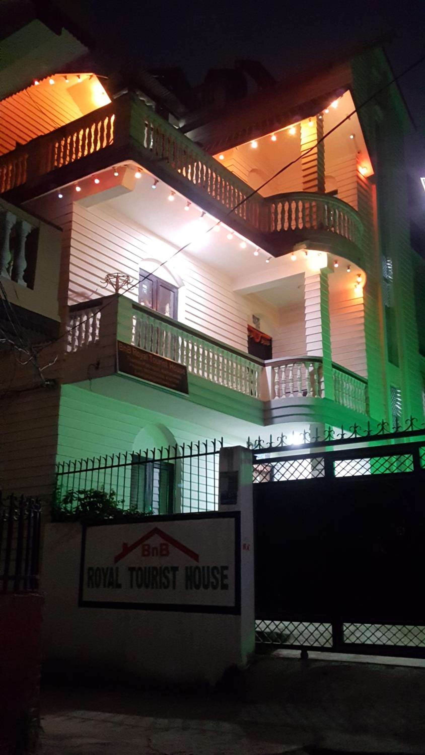 BnB Royal Tourist House Near Tourist Bus Station in Thamel
