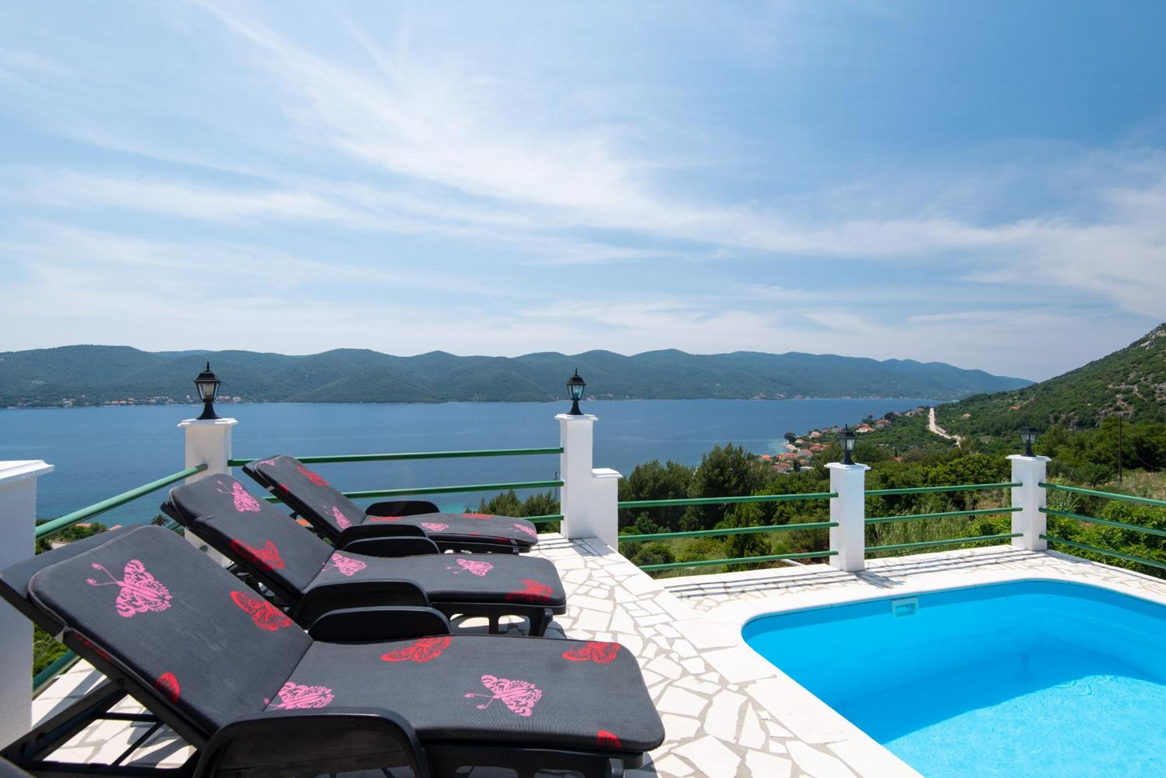 Villa Anita view 4