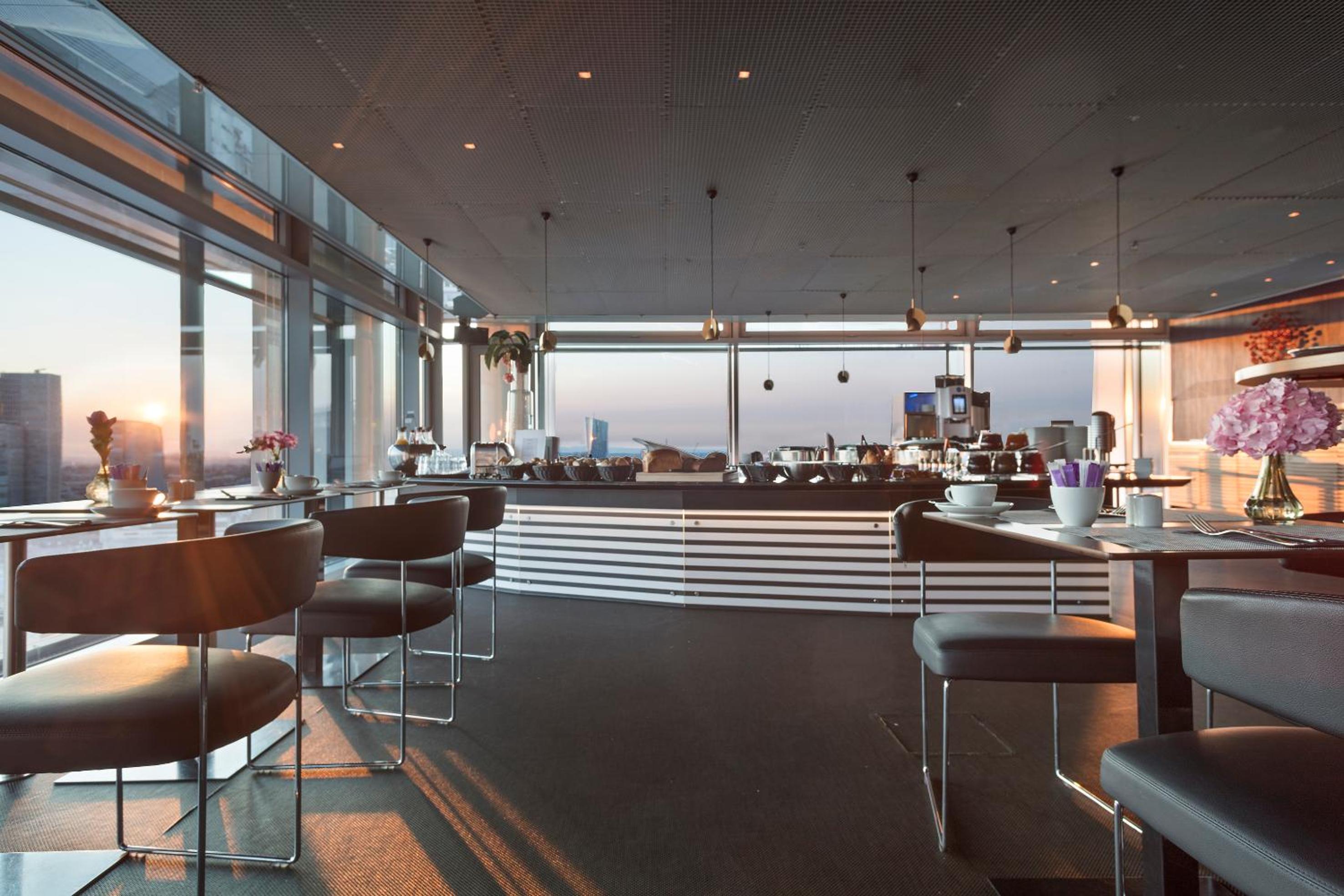 INNSiDE by Melia Frankfurt Eurotheum - Property Image 28