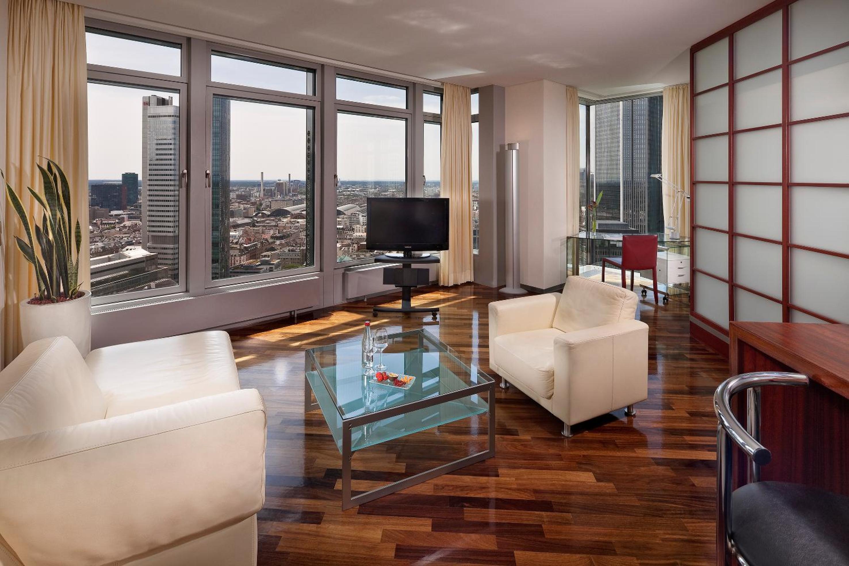 INNSiDE by Melia Frankfurt Eurotheum - Property Image 40