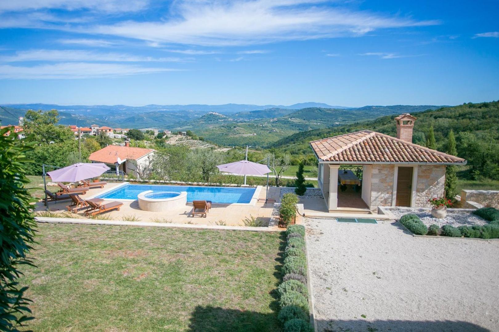 Unique Villa Bošket with Pool and Jacuzzi surrounded by Nature view 4