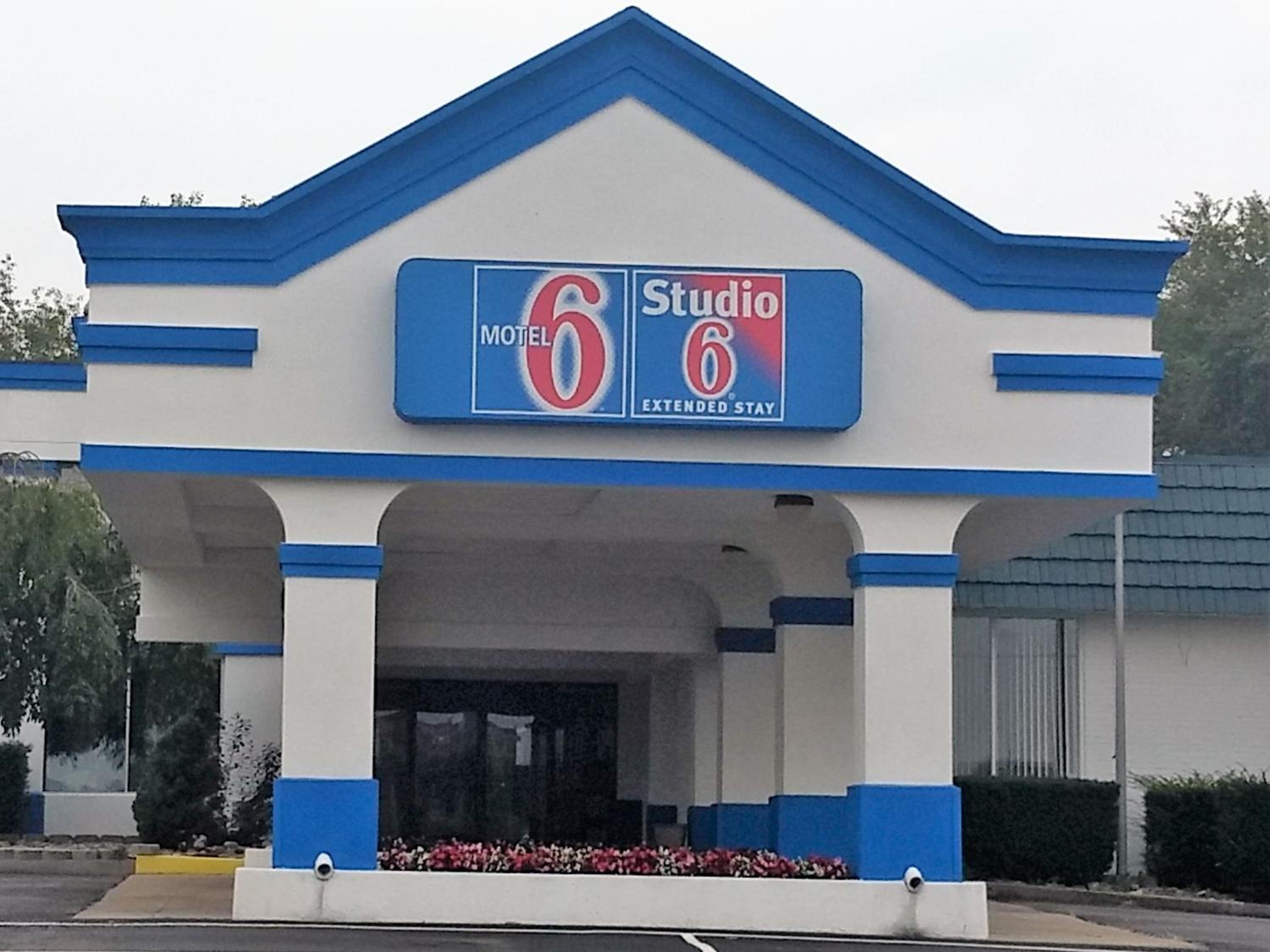 Motel 6-Clarion, PA - Property Image 12