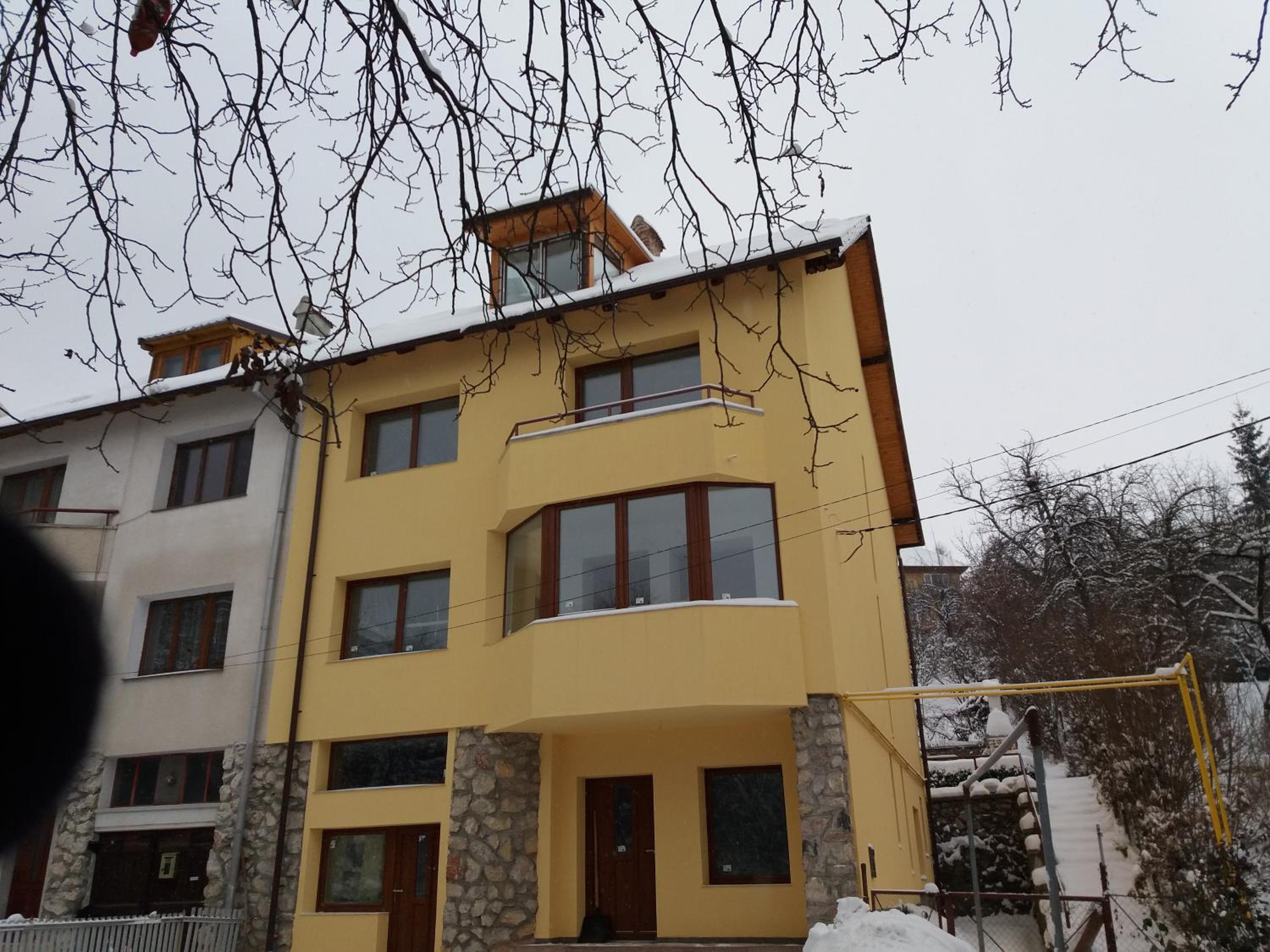Photo 46