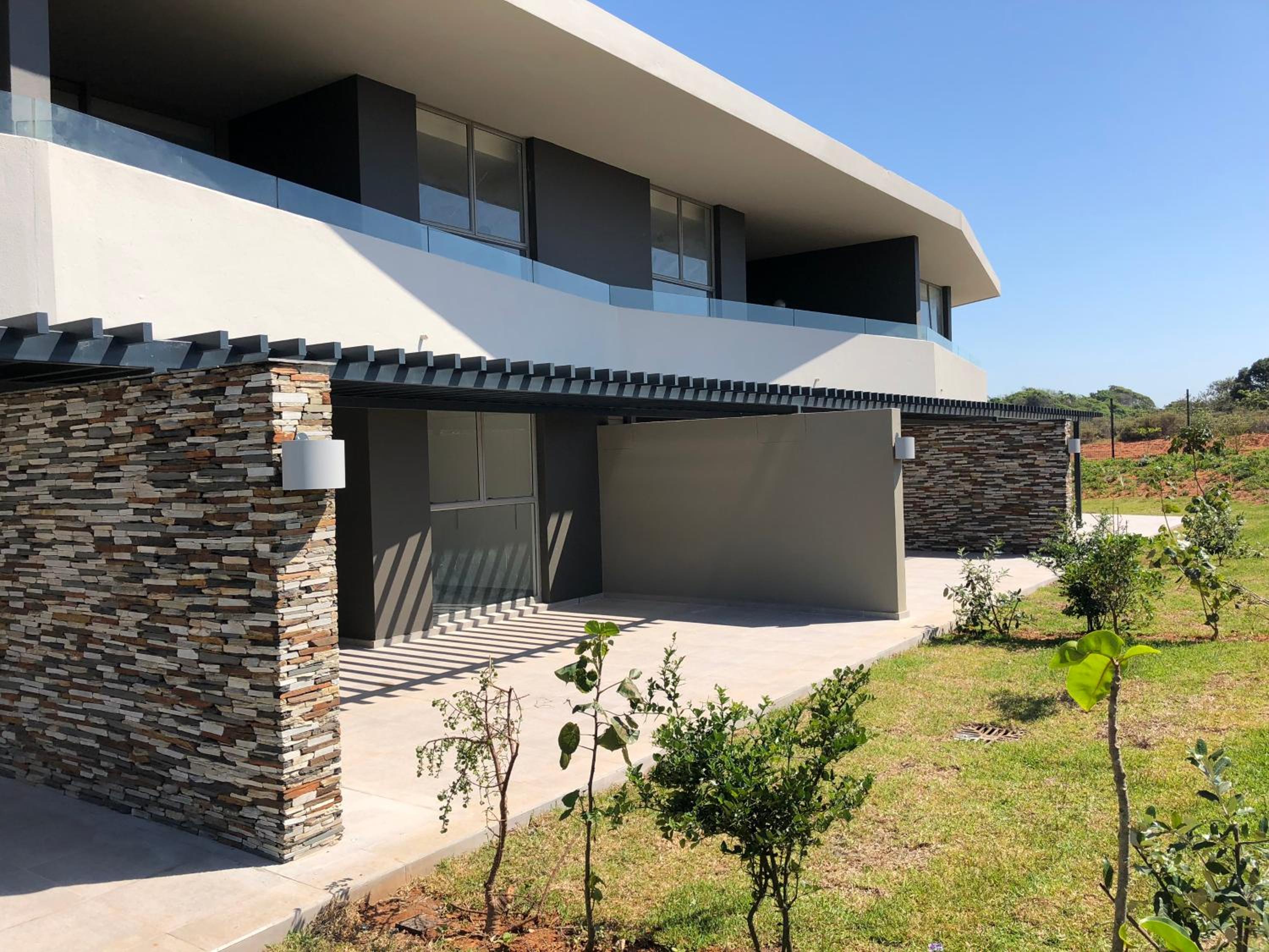 Hotel Pebble Beach Sibaya No.122 - Image 1