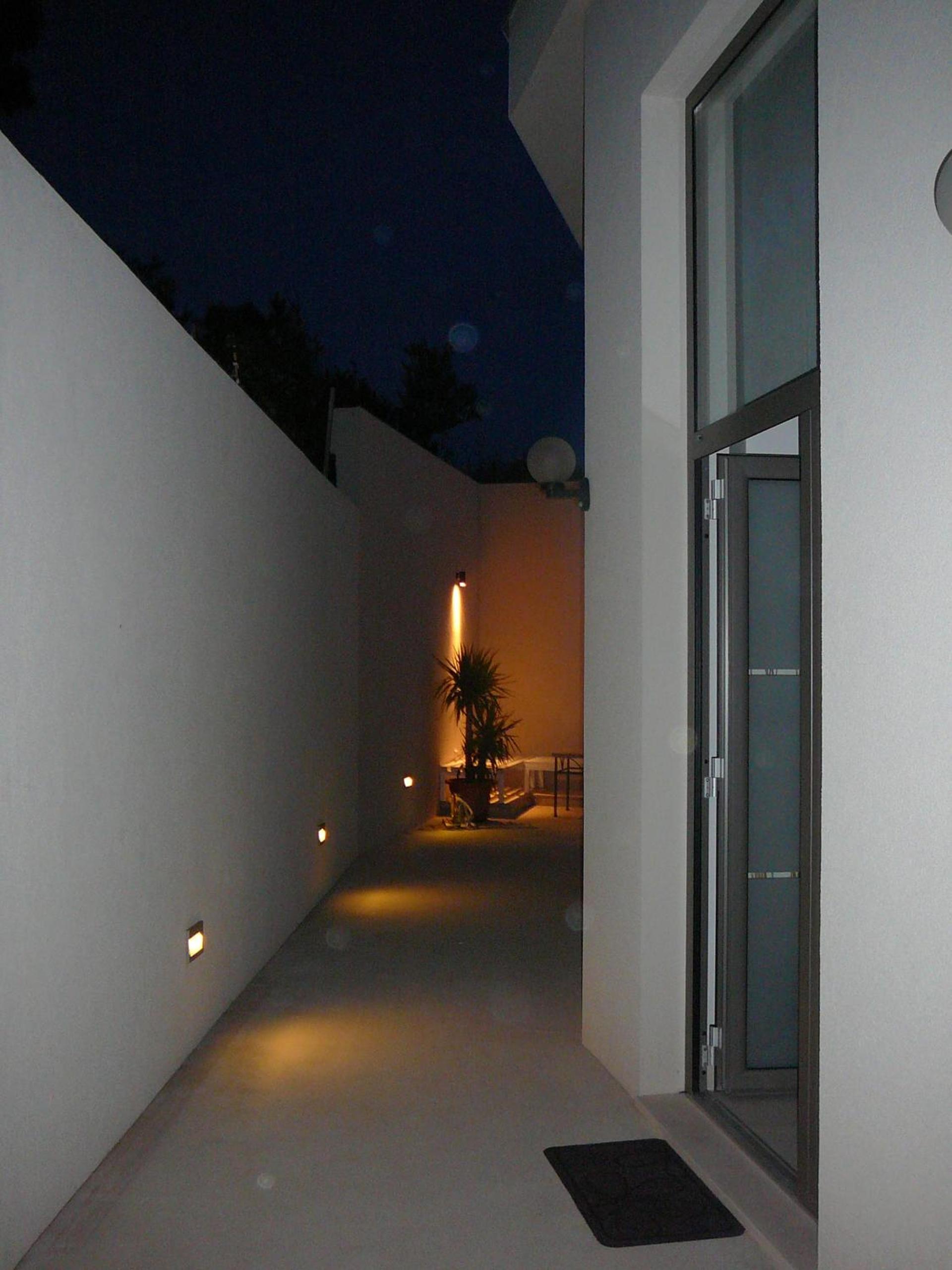 Photo 38