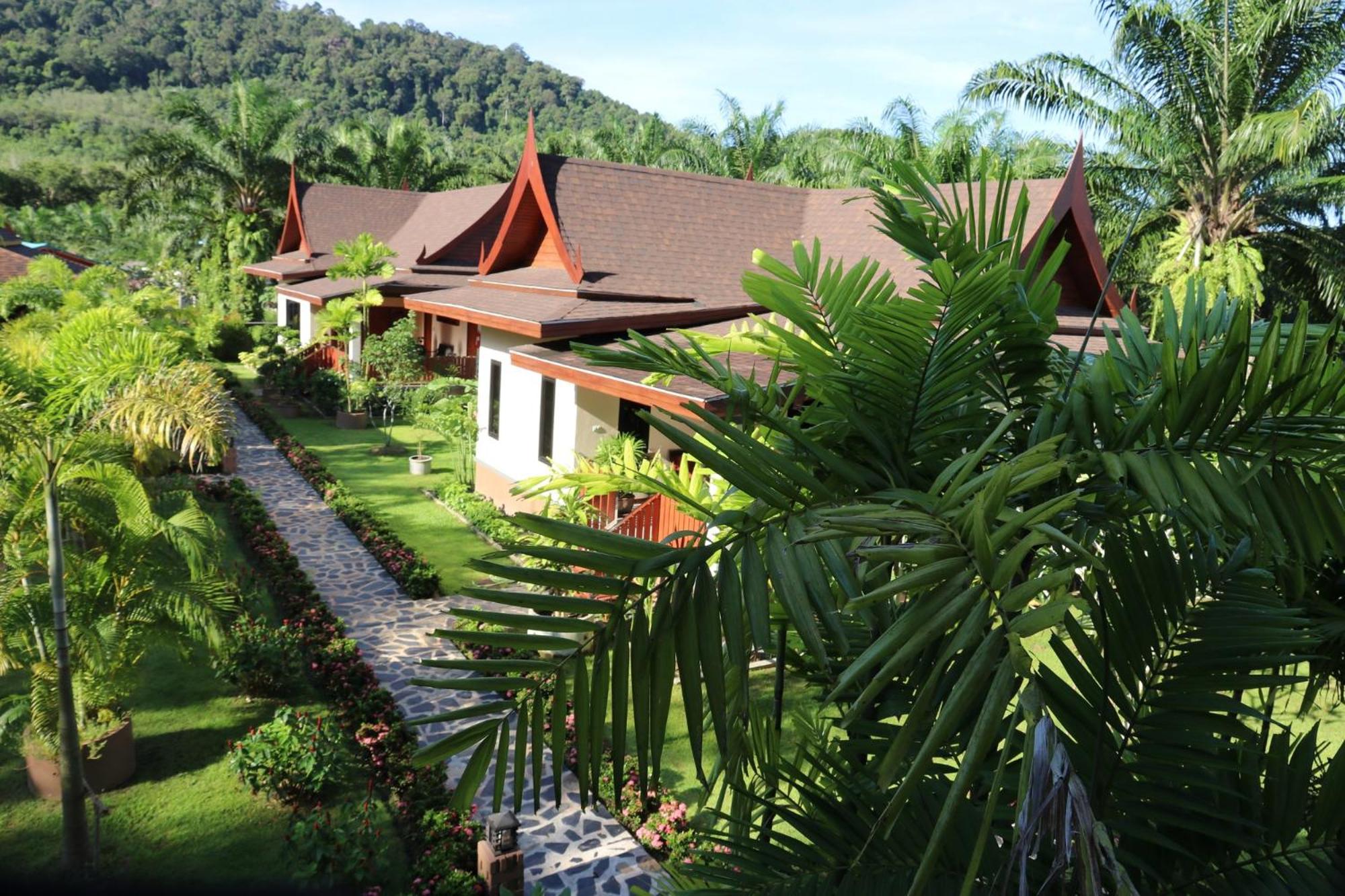 Chanapha Residence