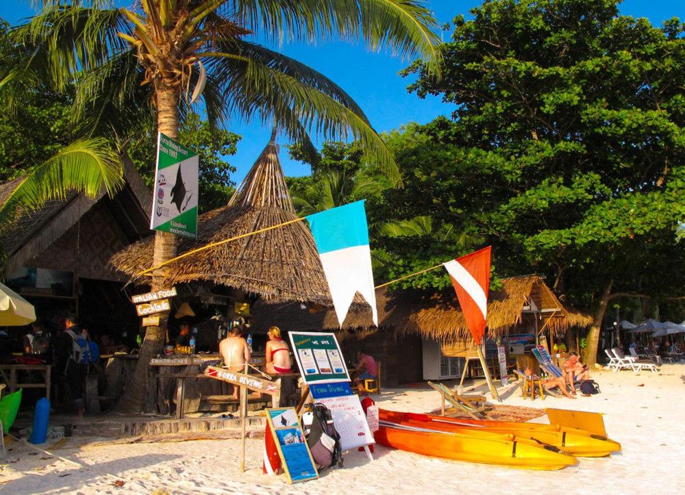 Forra Dive Resort Pattaya Beach view 3