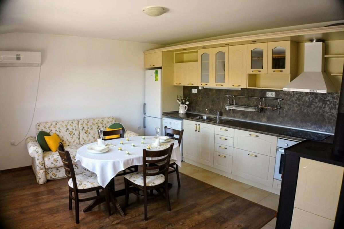 Guest House Arima