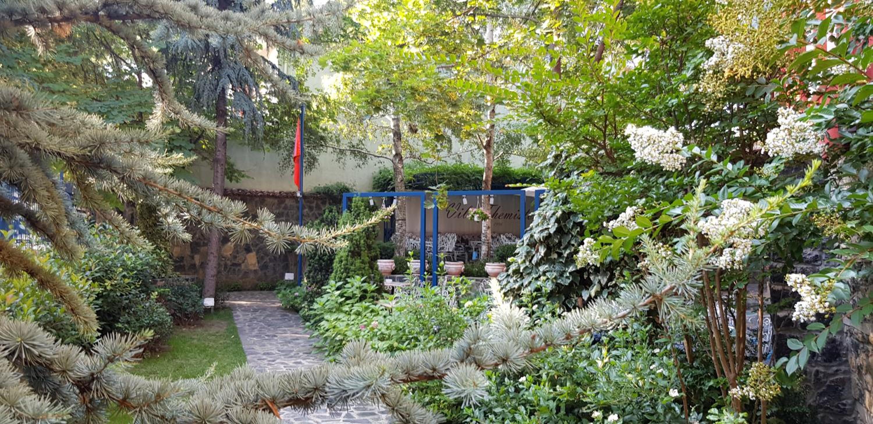 Villa Themistokli