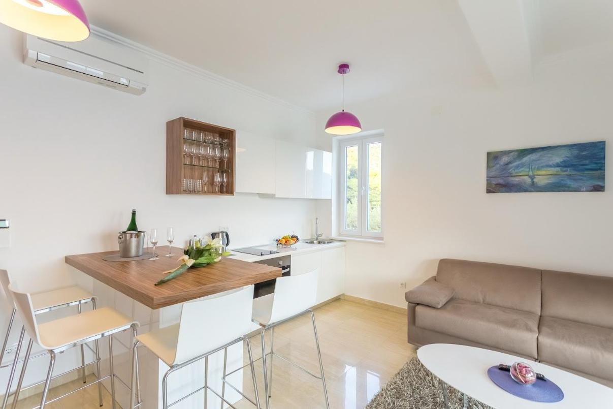 Pine Tree Boutique Apartments