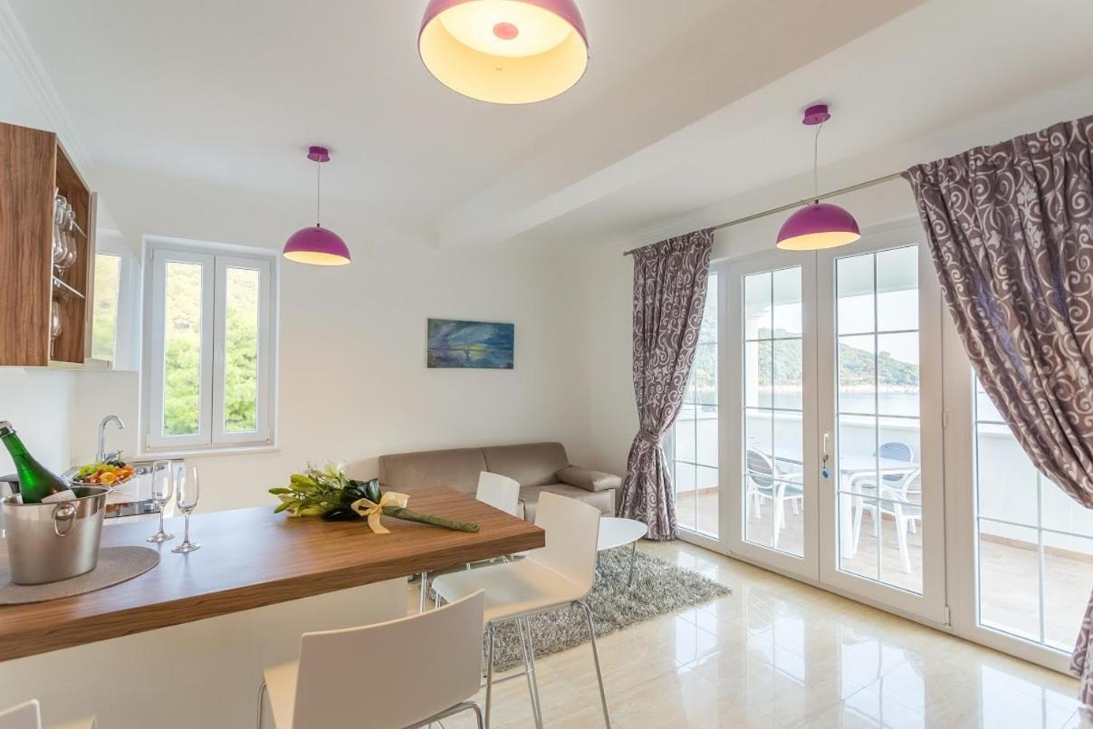 Pine Tree Boutique Apartments